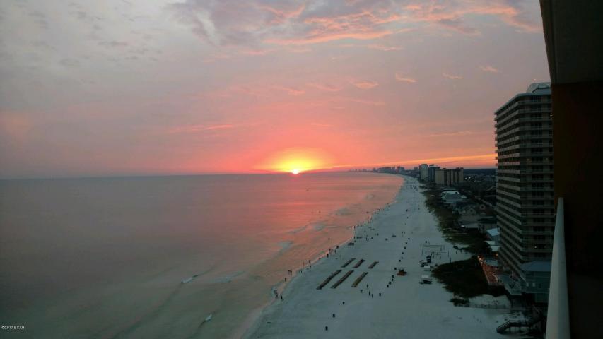 TREASURE ISLAND - Residential