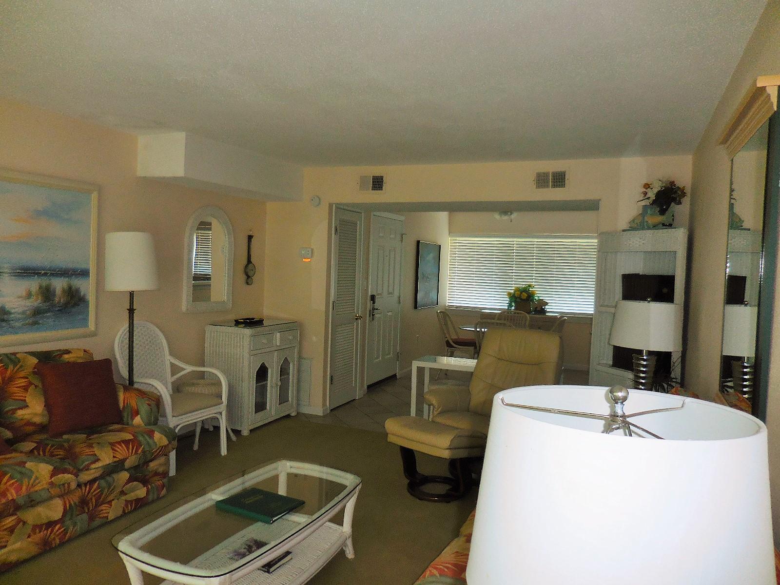 SEASPRAY CONDO - Residential