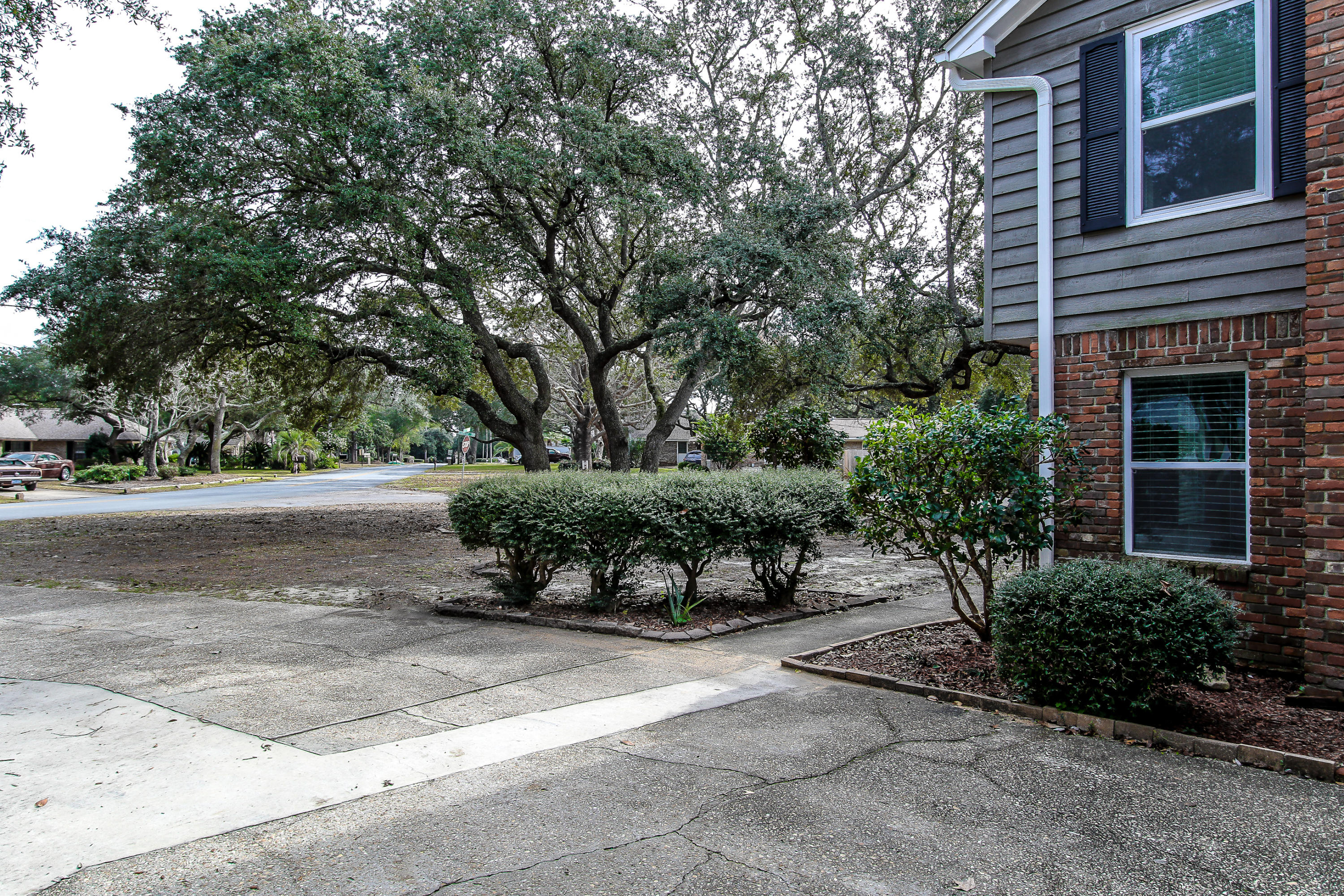 LAKE LORRAINE ESTATES 2 - Residential