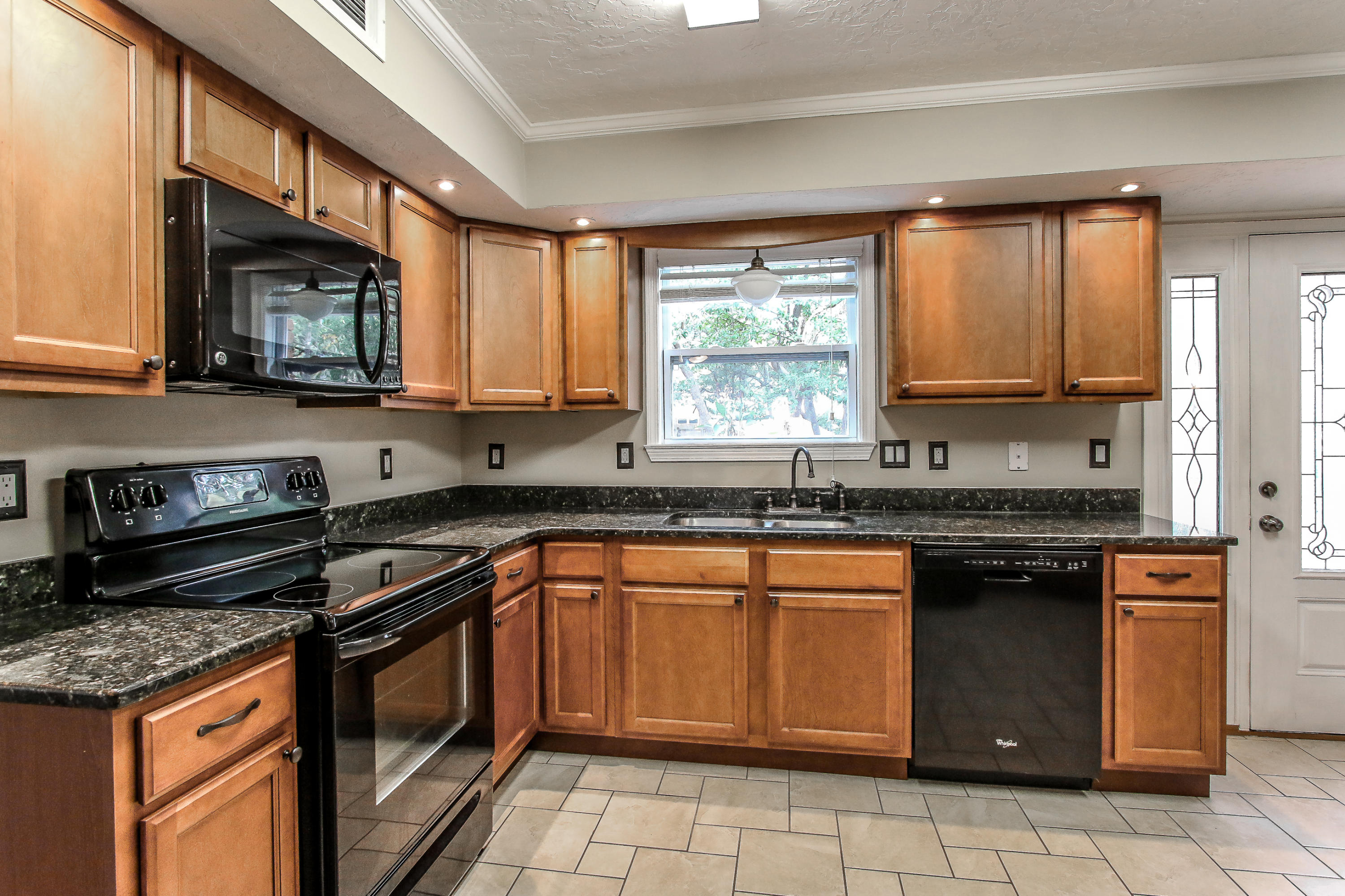 LAKE LORRAINE ESTATES 2 - Residential