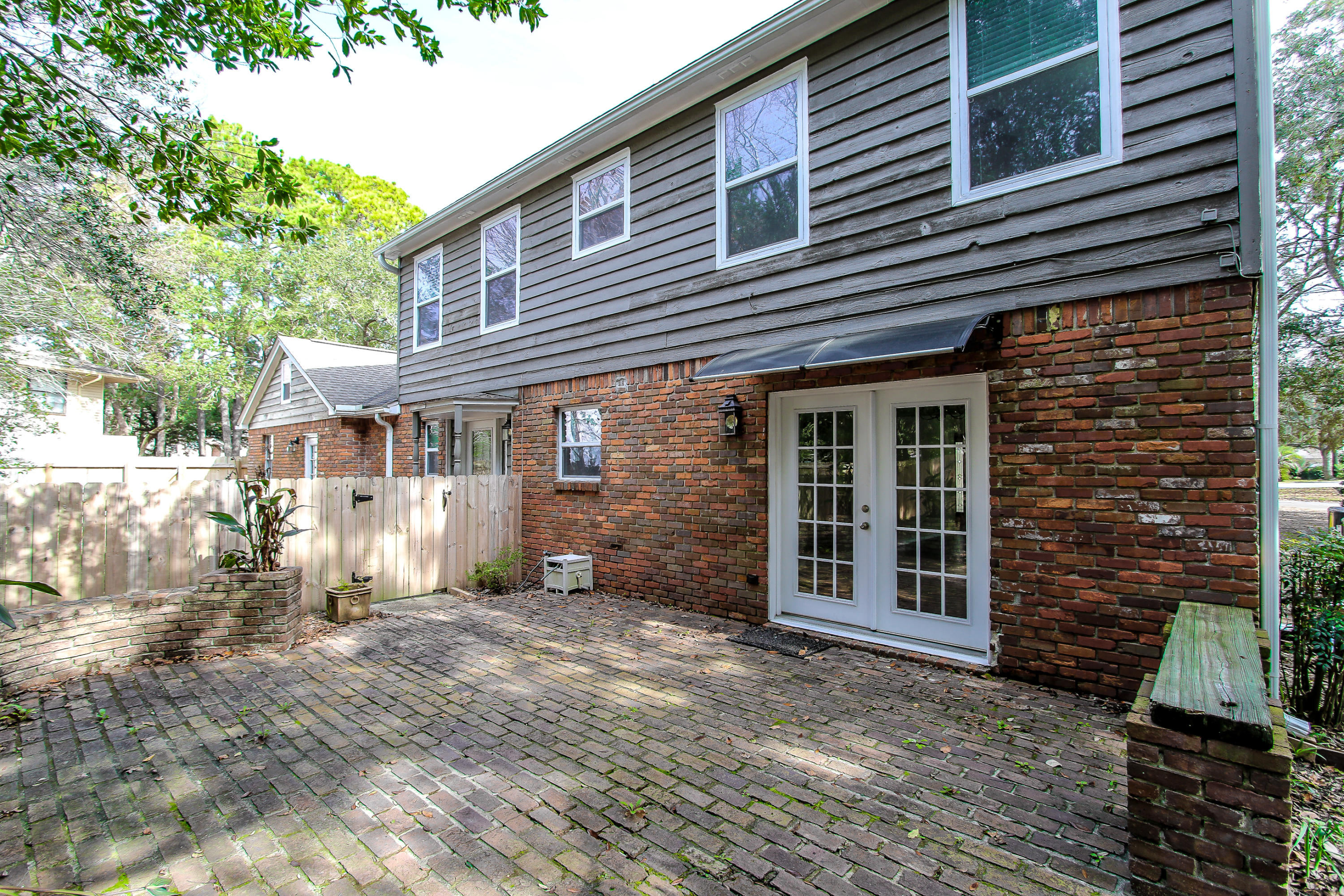 LAKE LORRAINE ESTATES 2 - Residential