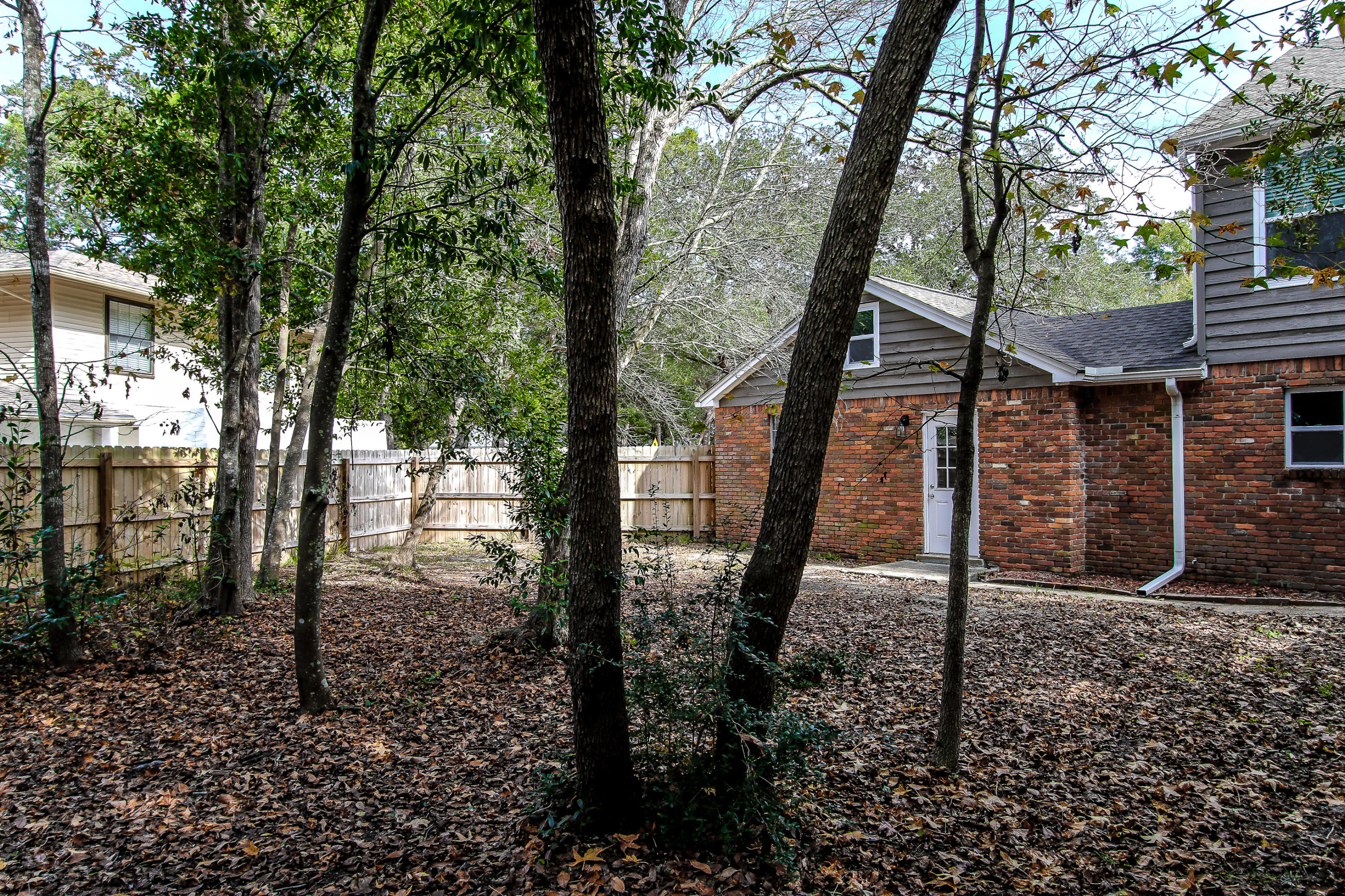 LAKE LORRAINE ESTATES 2 - Residential