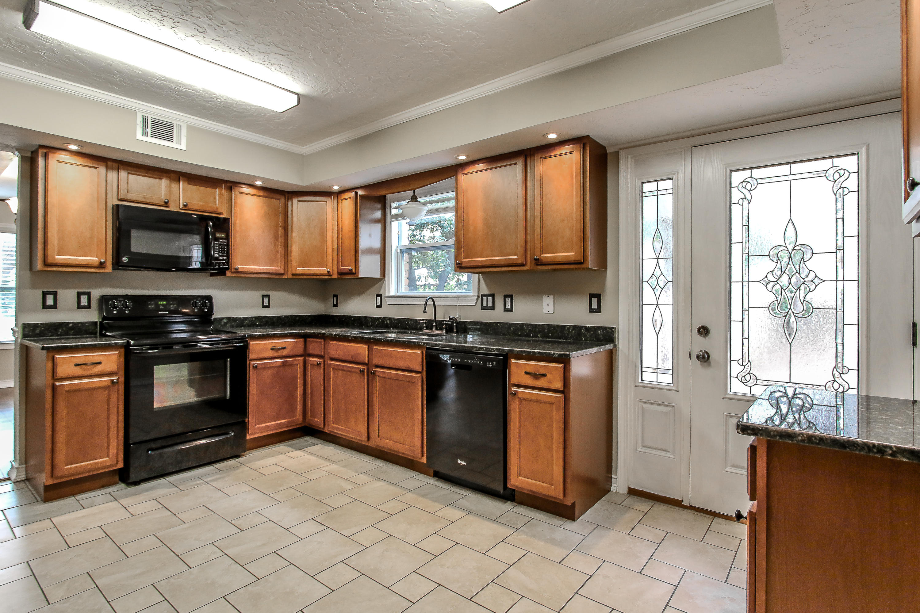 LAKE LORRAINE ESTATES 2 - Residential