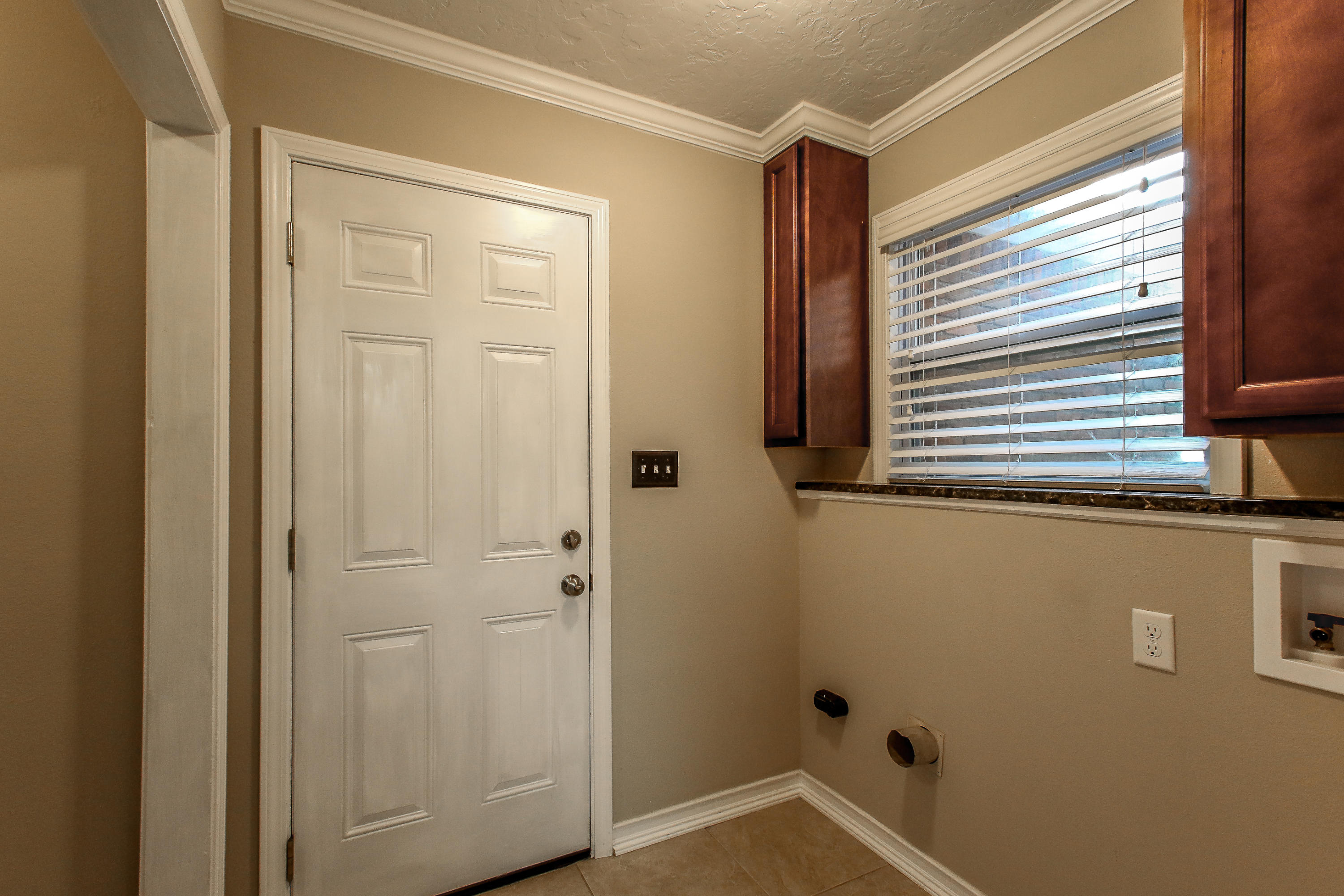 LAKE LORRAINE ESTATES 2 - Residential