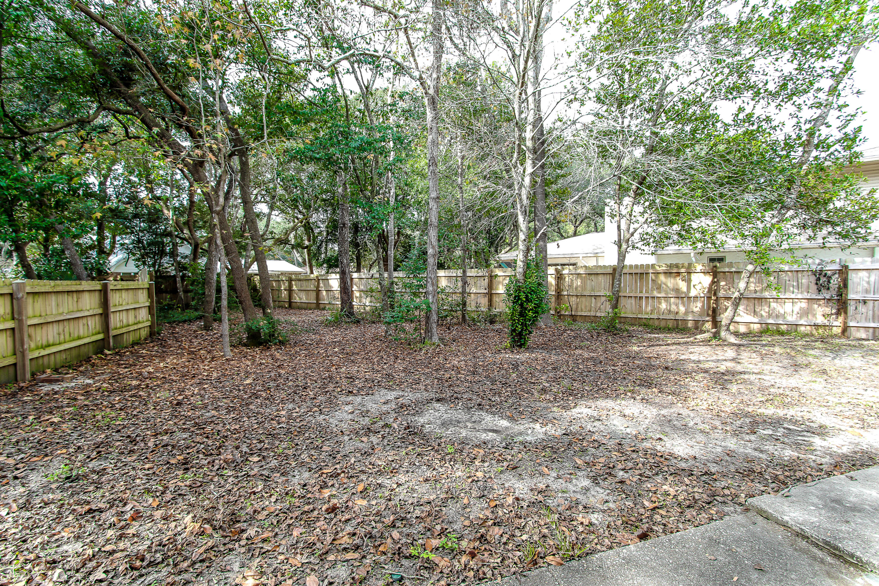 LAKE LORRAINE ESTATES 2 - Residential