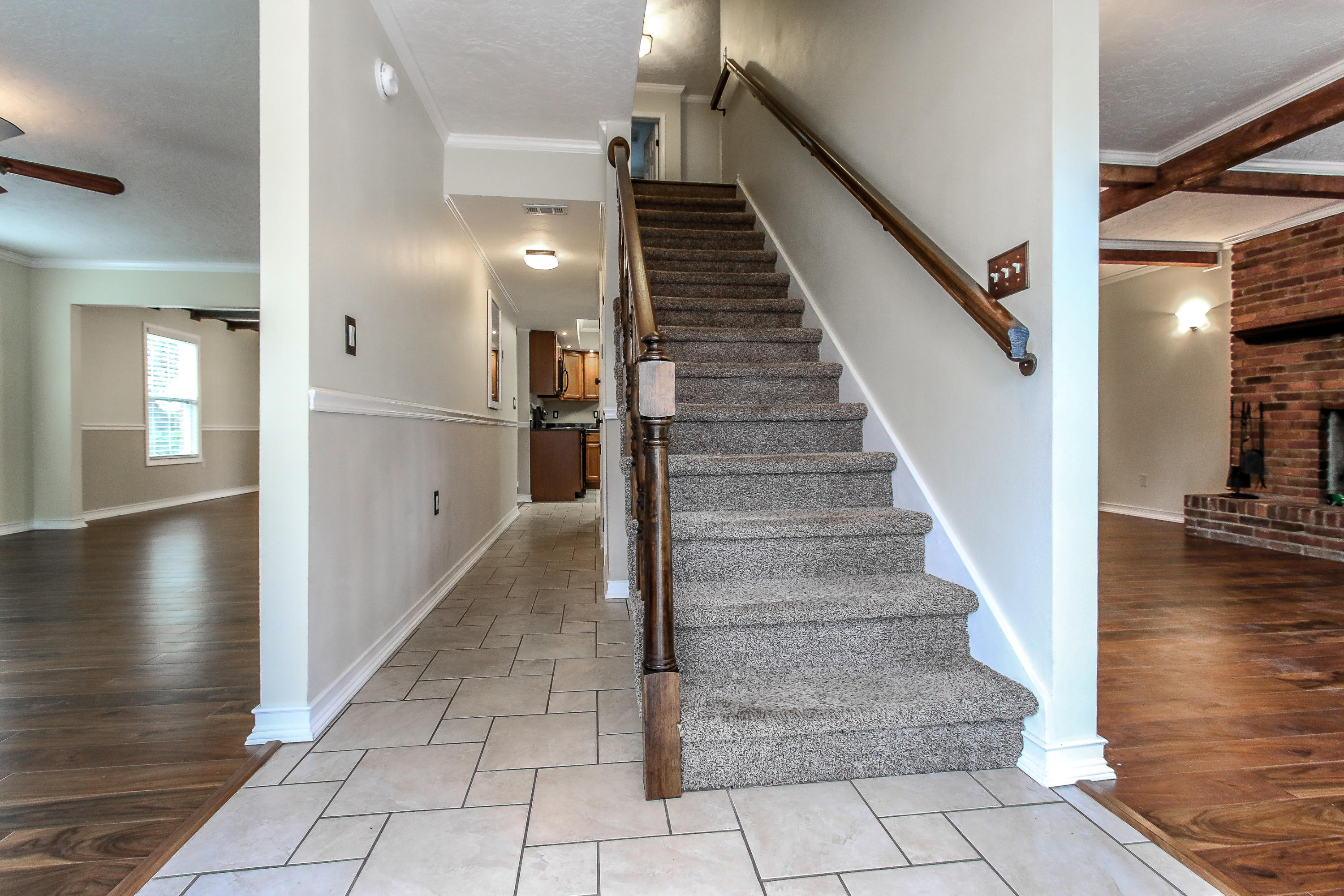 LAKE LORRAINE ESTATES 2 - Residential