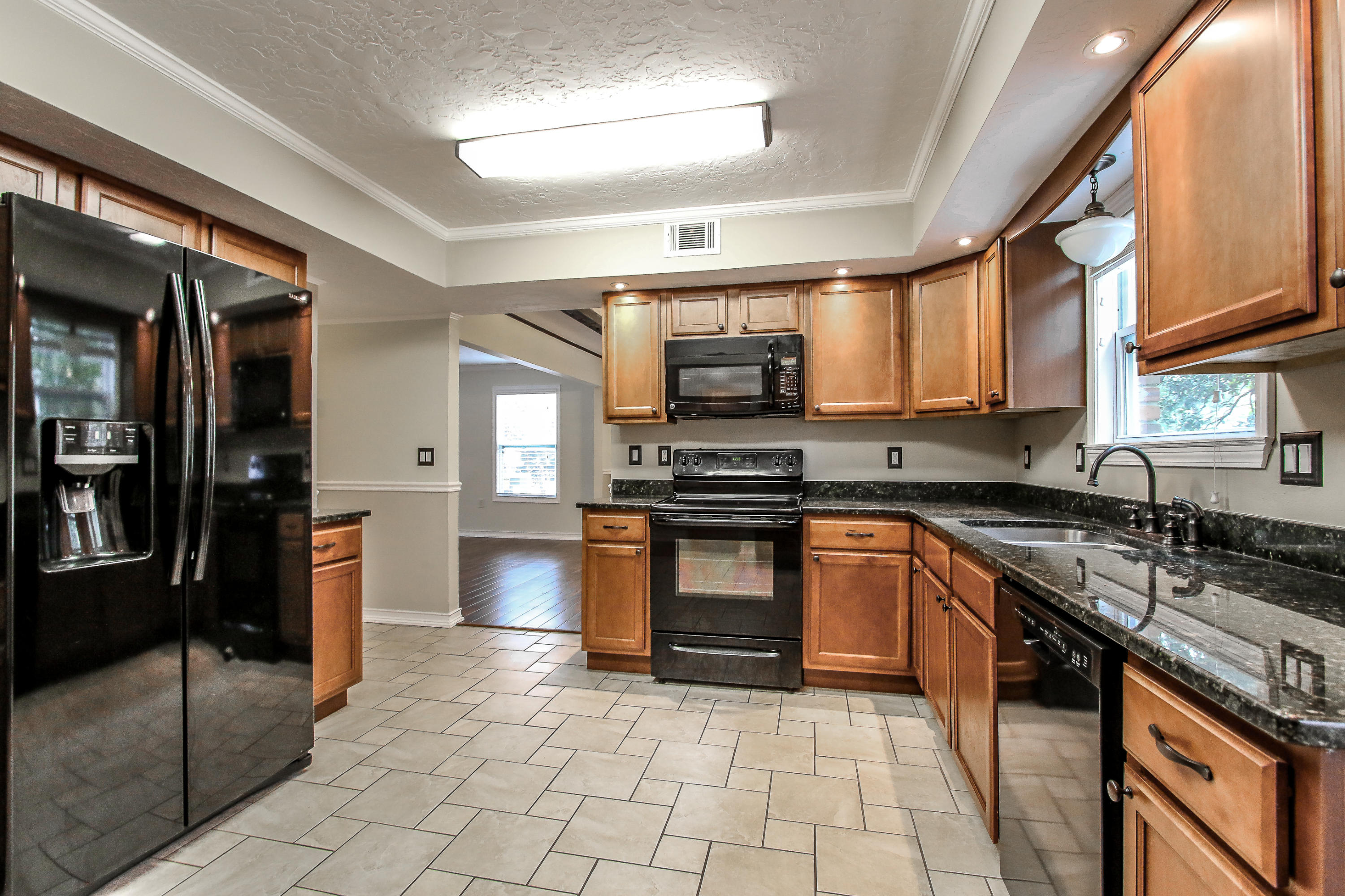 LAKE LORRAINE ESTATES 2 - Residential