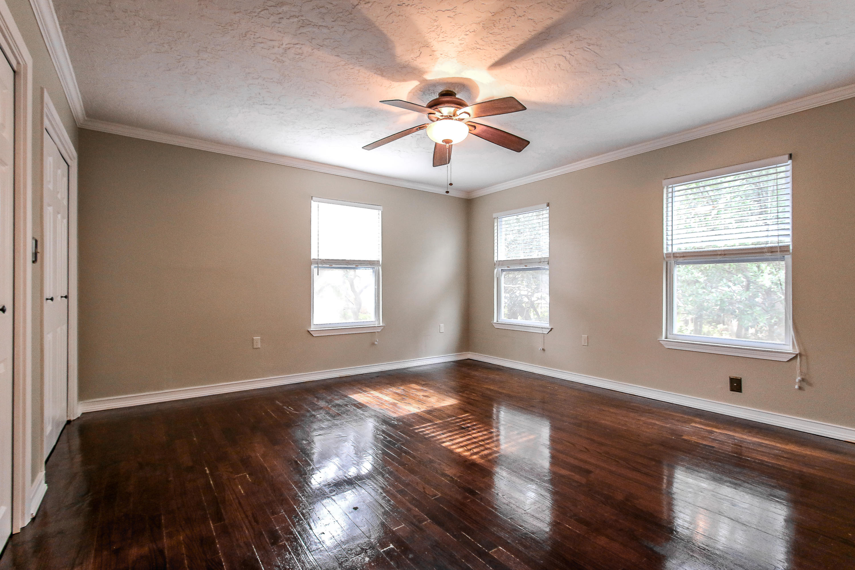 LAKE LORRAINE ESTATES 2 - Residential