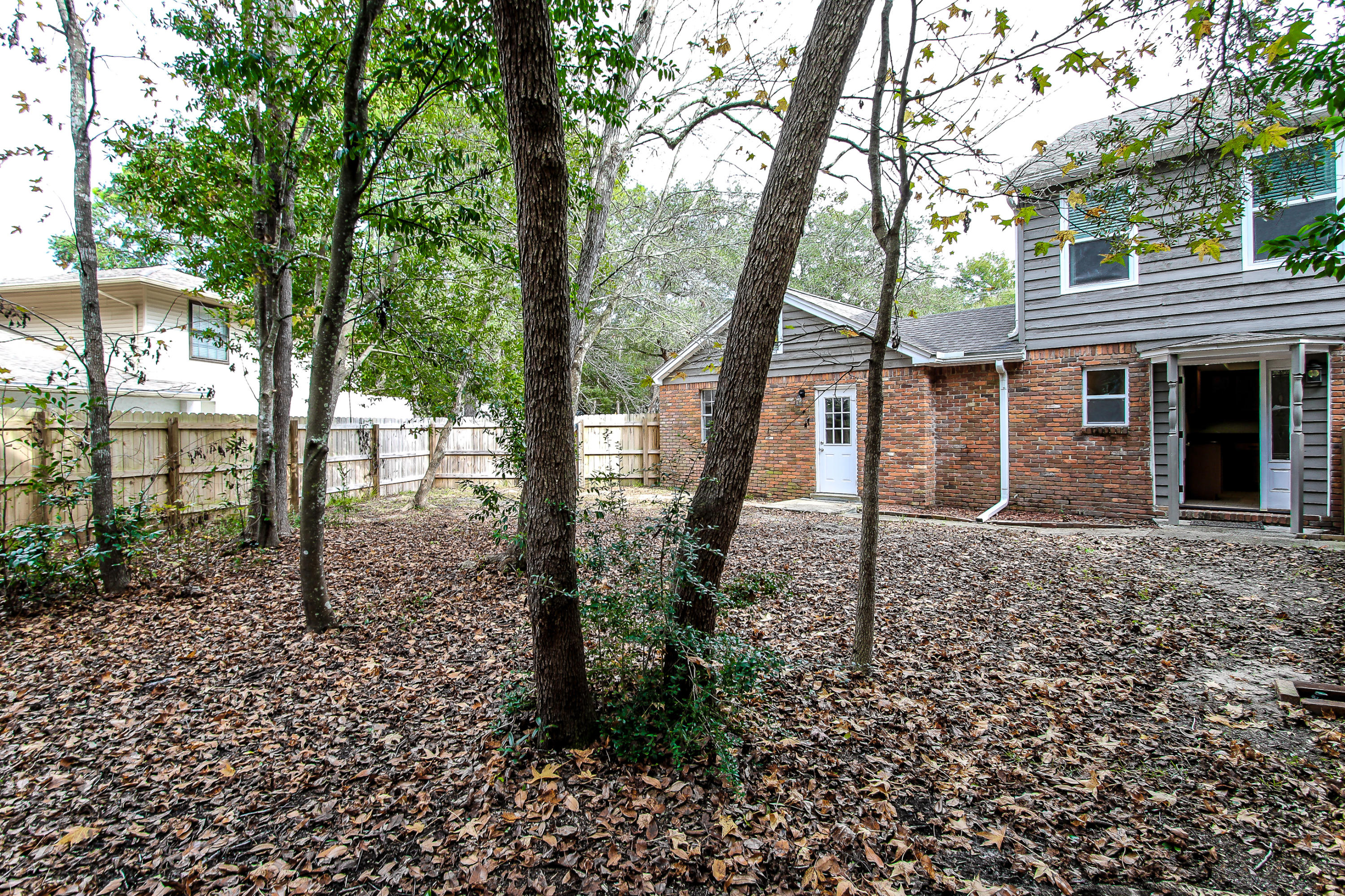 LAKE LORRAINE ESTATES 2 - Residential