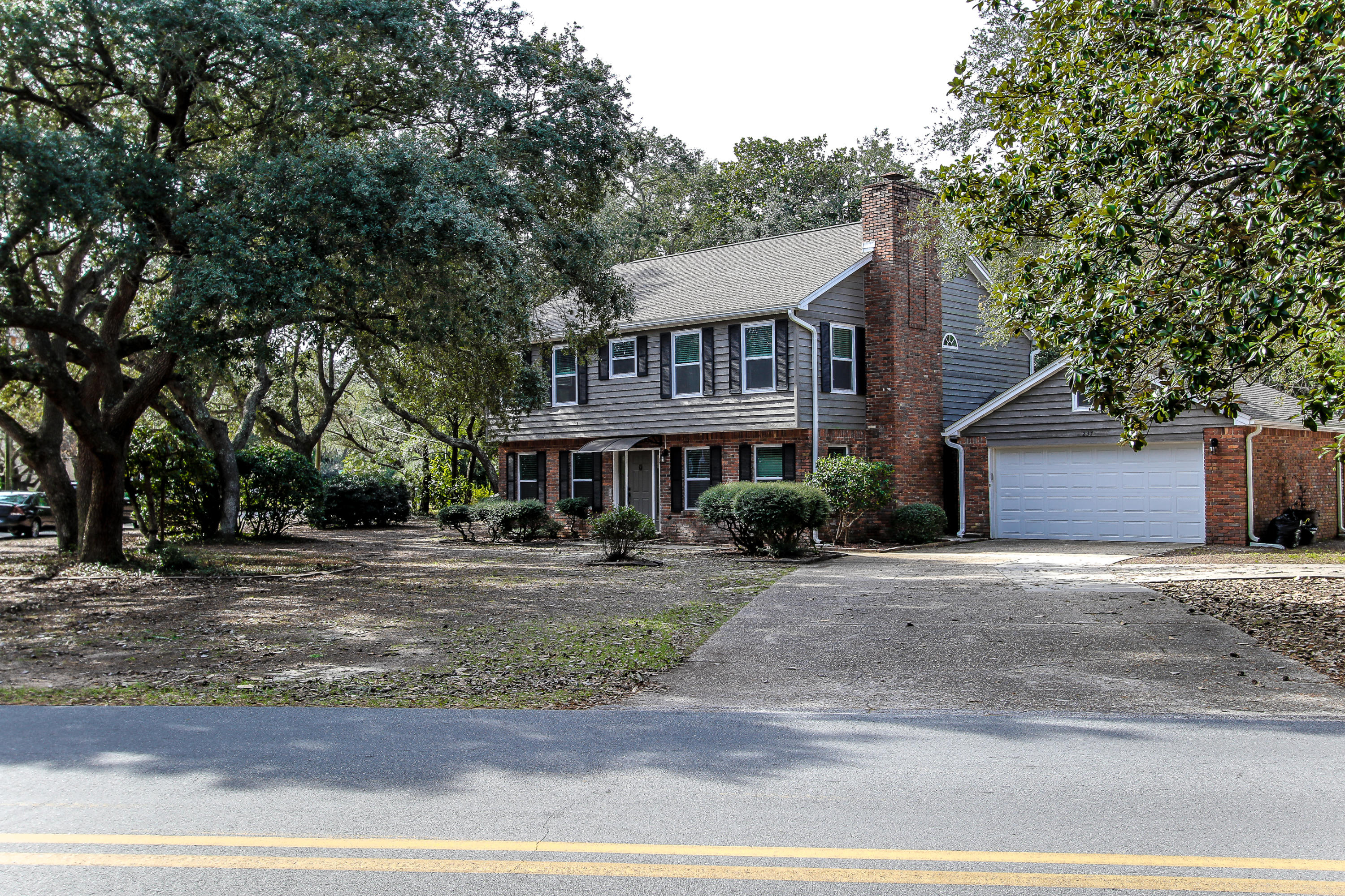 LAKE LORRAINE ESTATES 2 - Residential