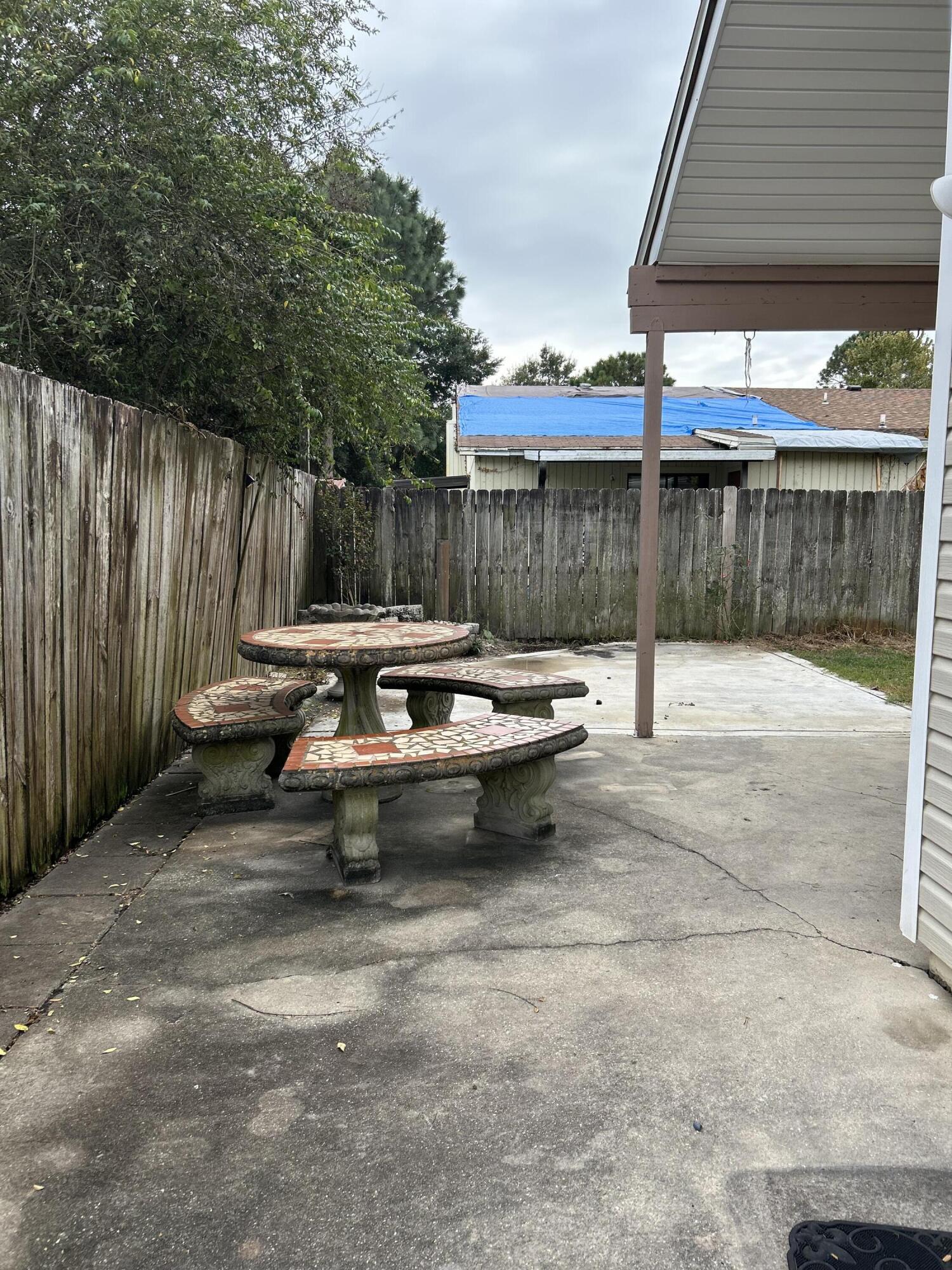 CANTERBURY WOODS - Residential Lease