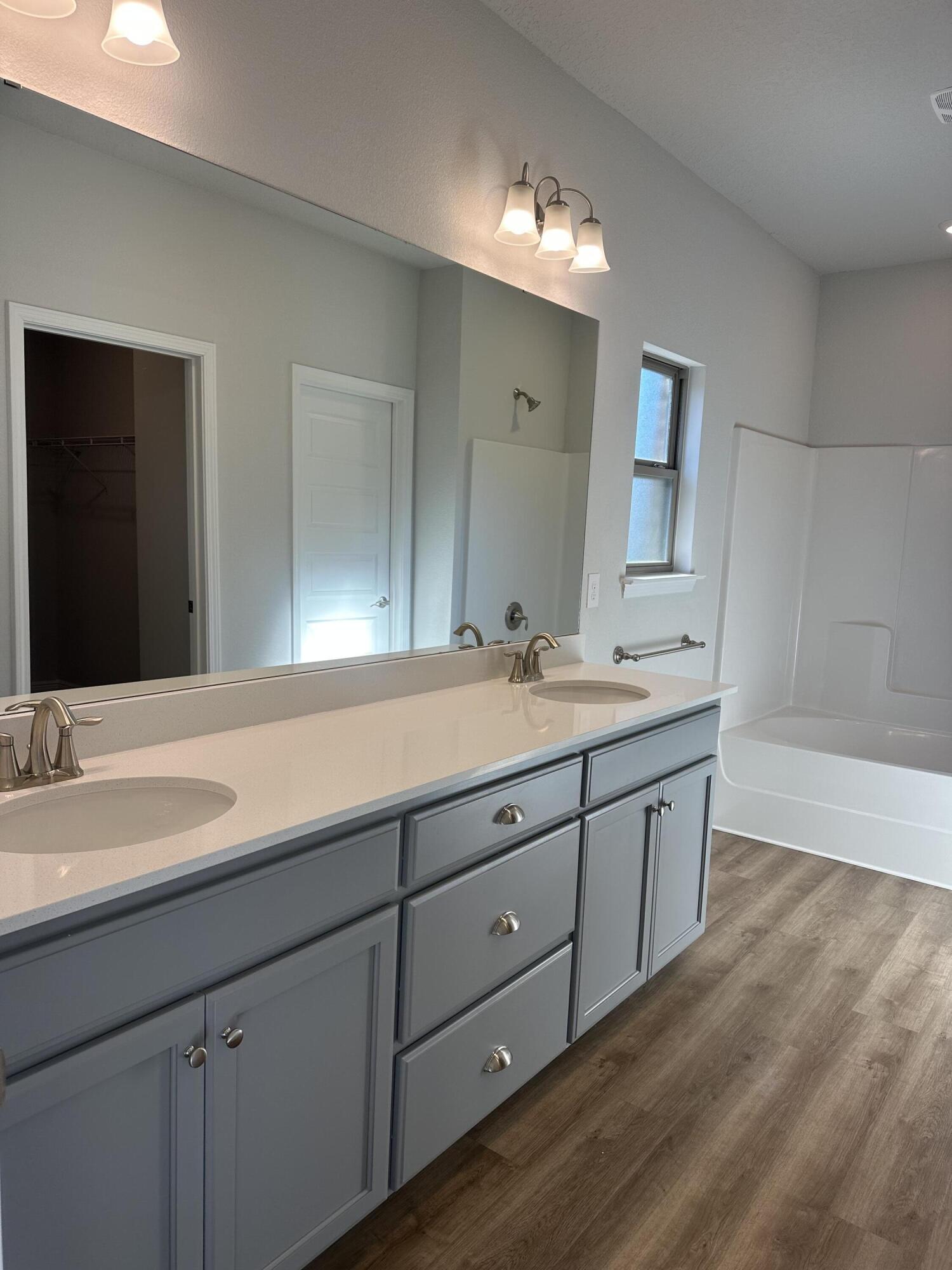 Ridgeway Landing - Residential