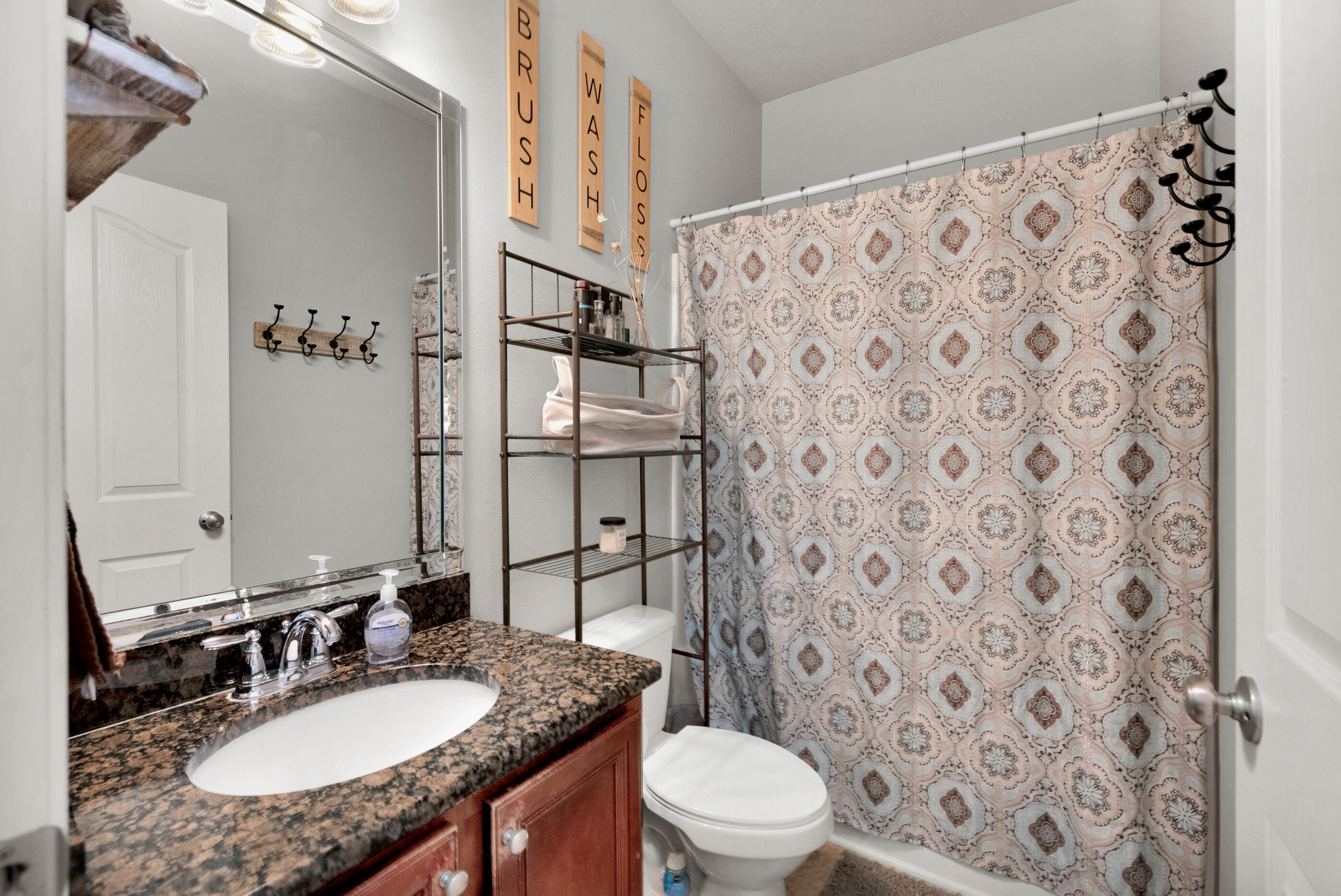 LIBERTY OAKS - Residential