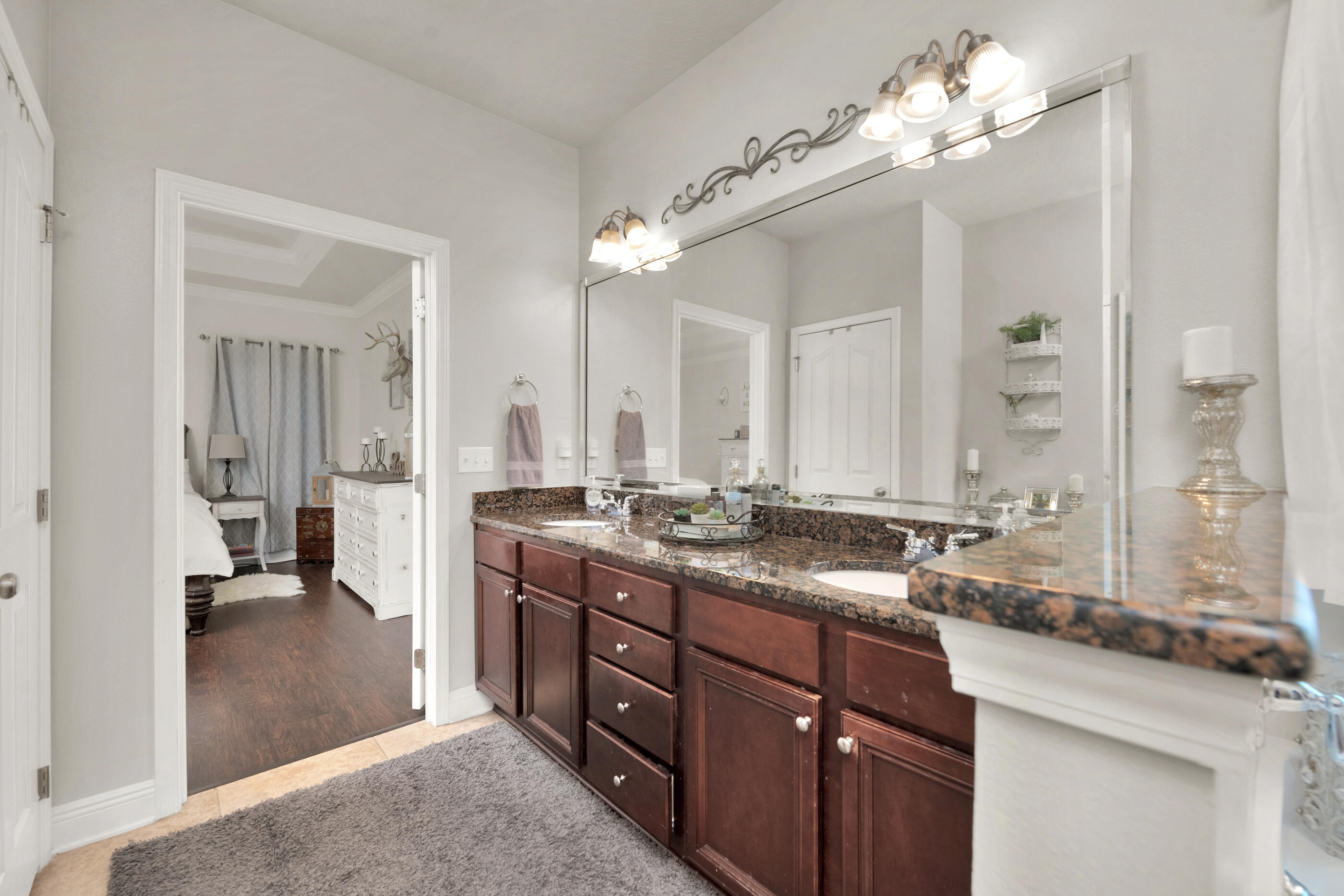 LIBERTY OAKS - Residential