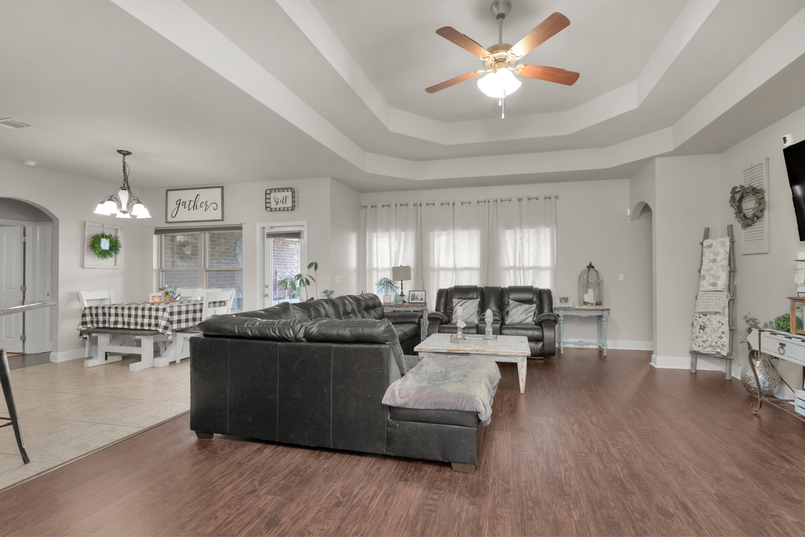 LIBERTY OAKS - Residential