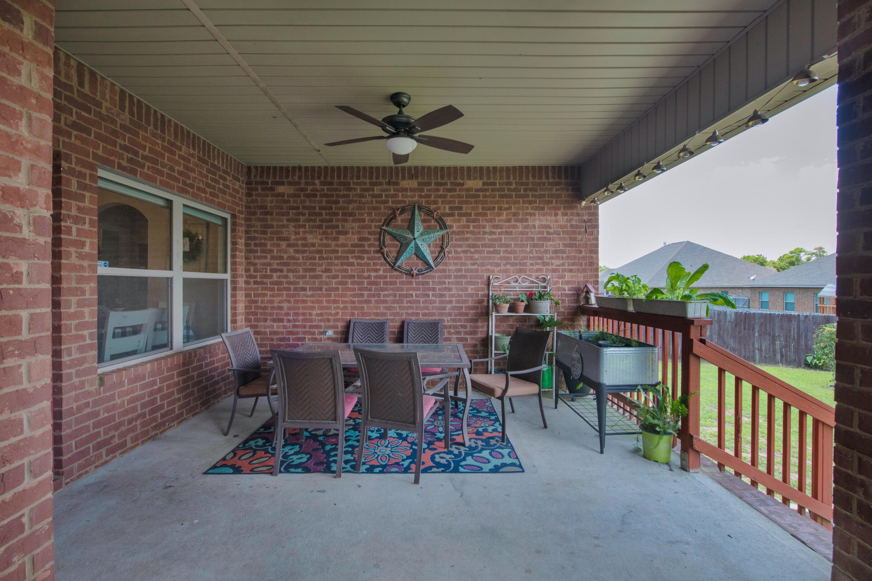 LIBERTY OAKS - Residential