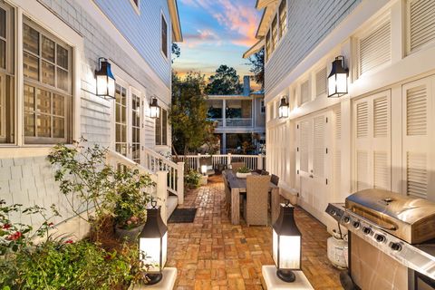 A home in Santa Rosa Beach