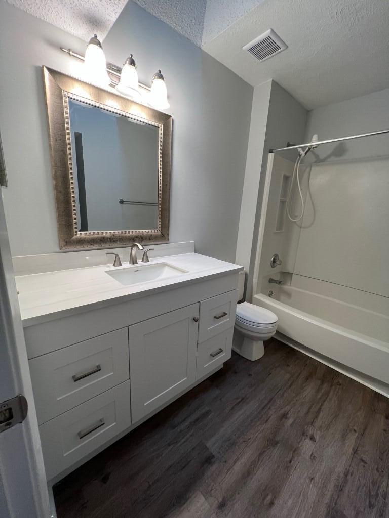 PORT DIXIE PATIO HOMES - Residential Lease