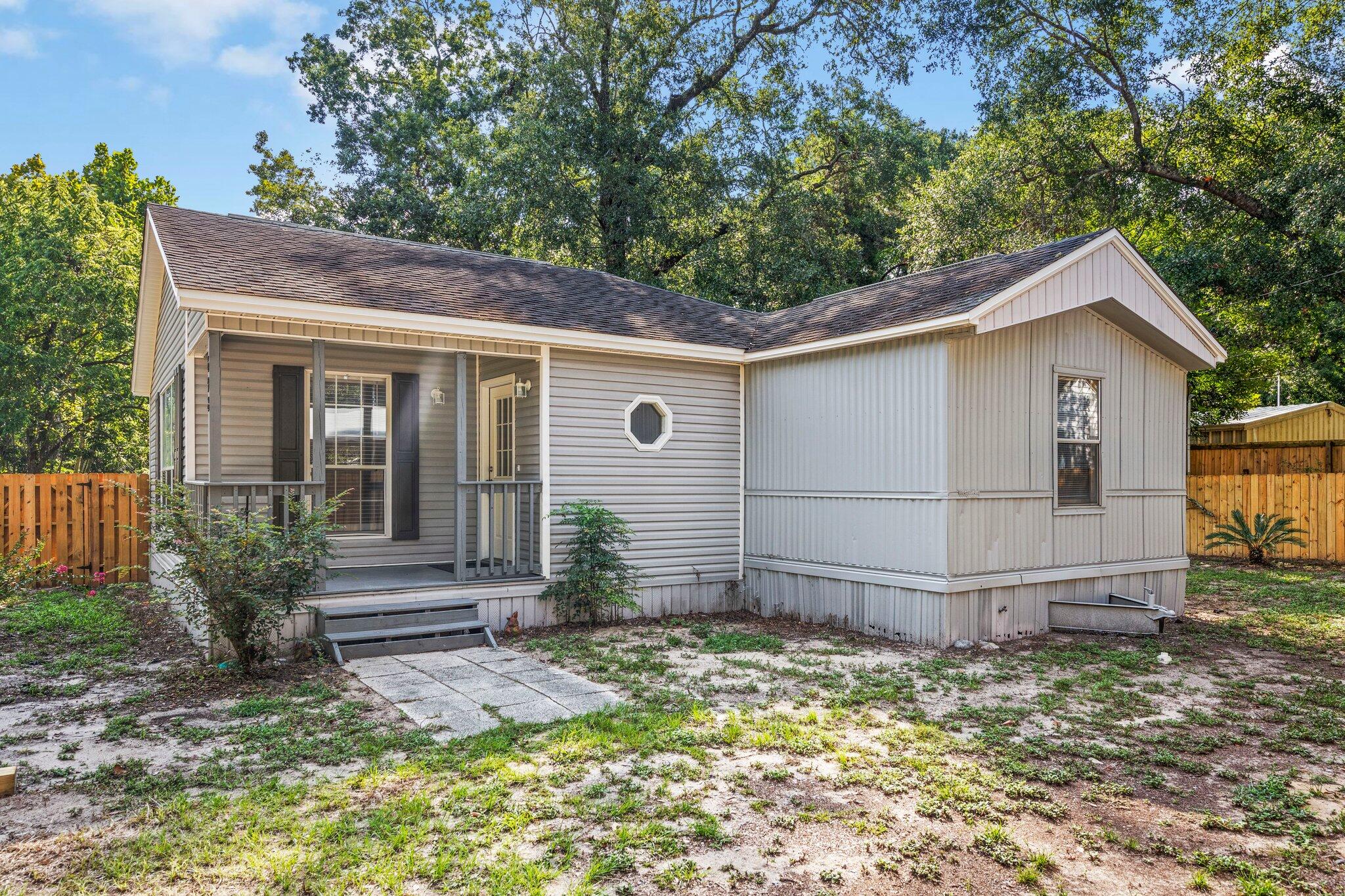 CHEROKEE - Residential Lease