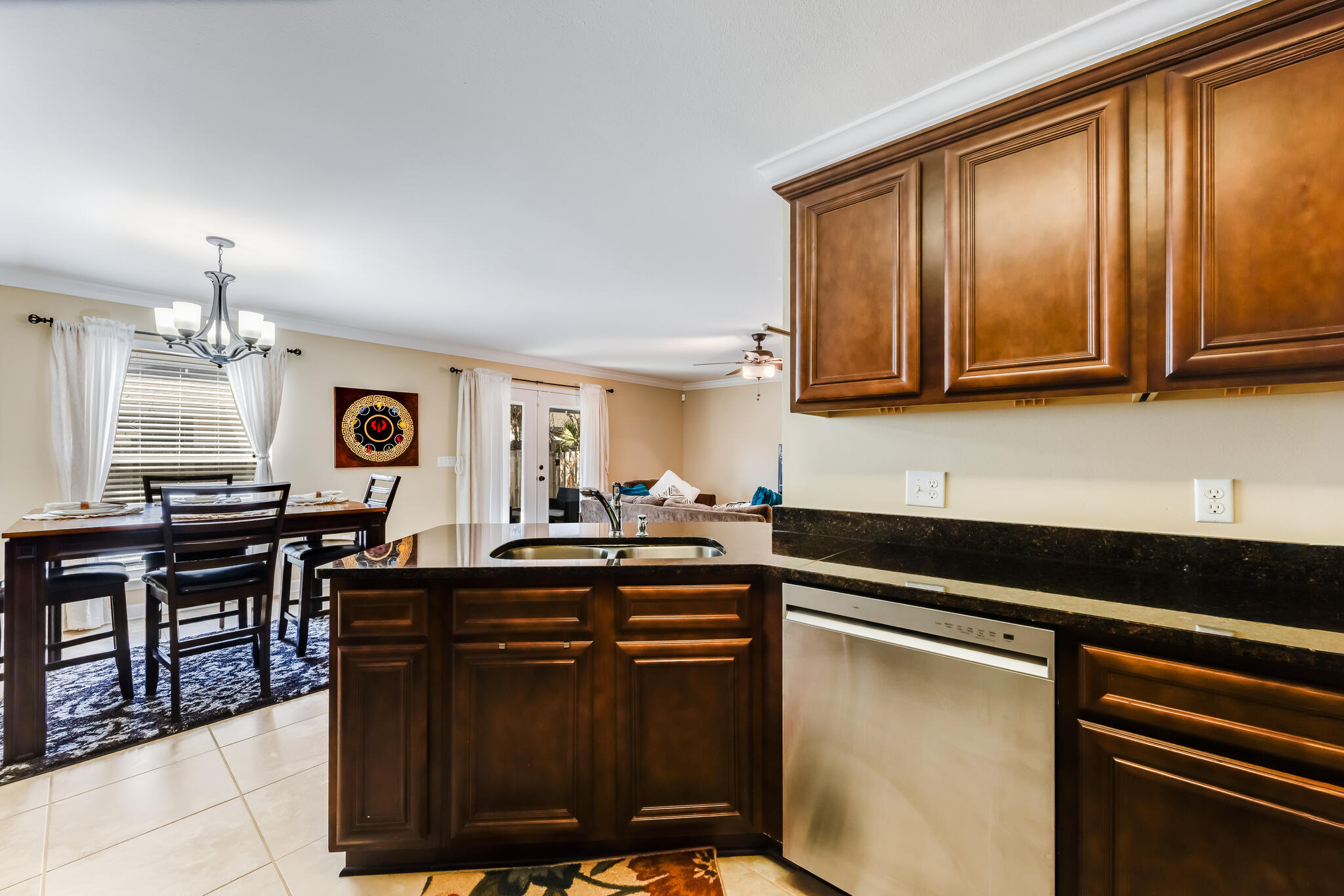 SUMMERWOOD - Residential