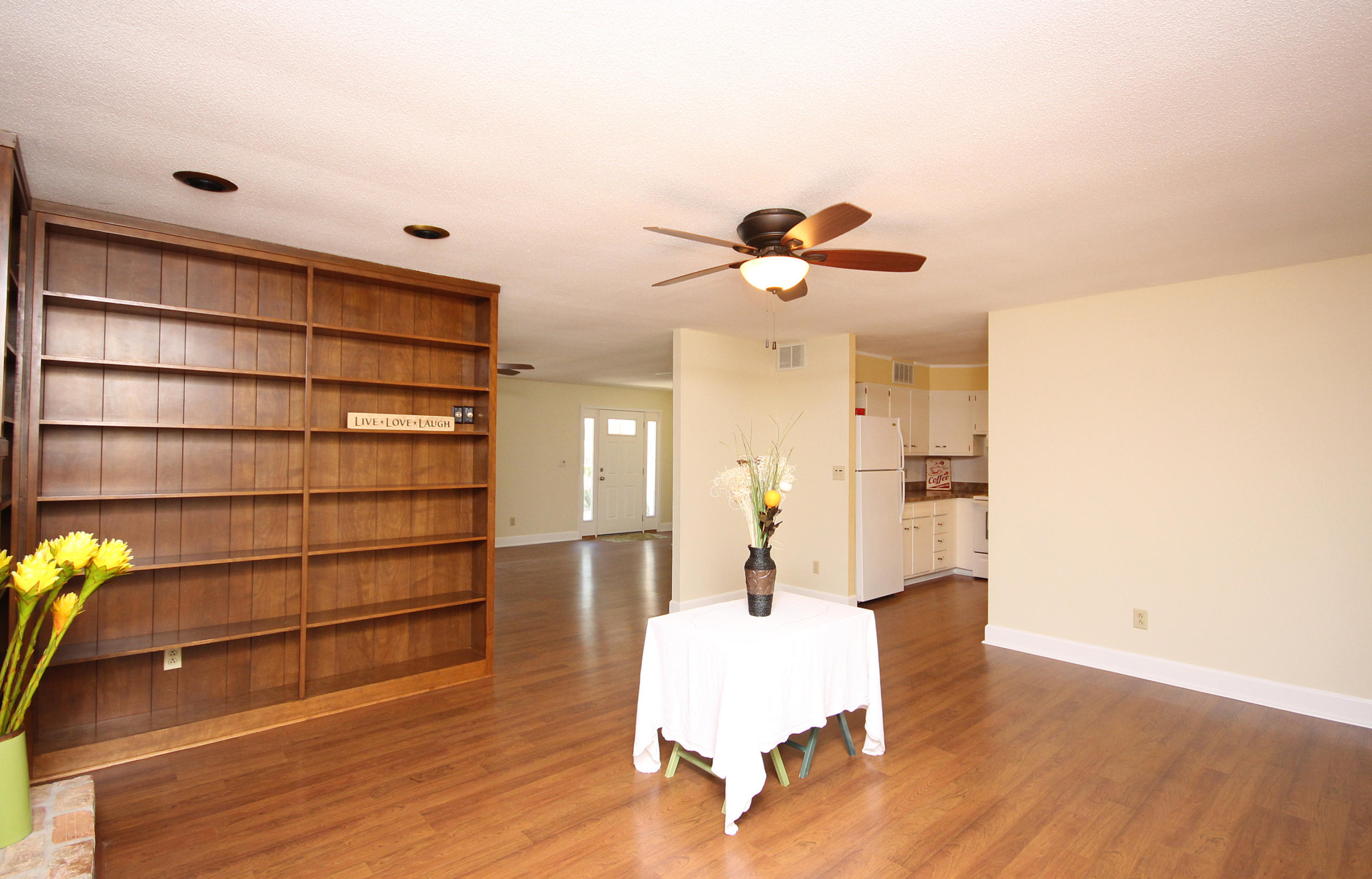 BAYOU POQUITO - Residential