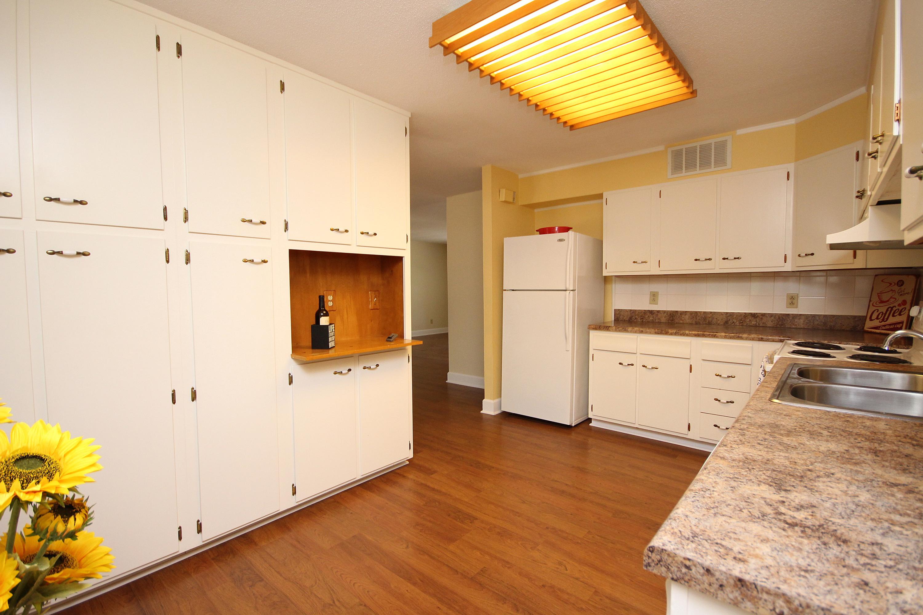 BAYOU POQUITO - Residential