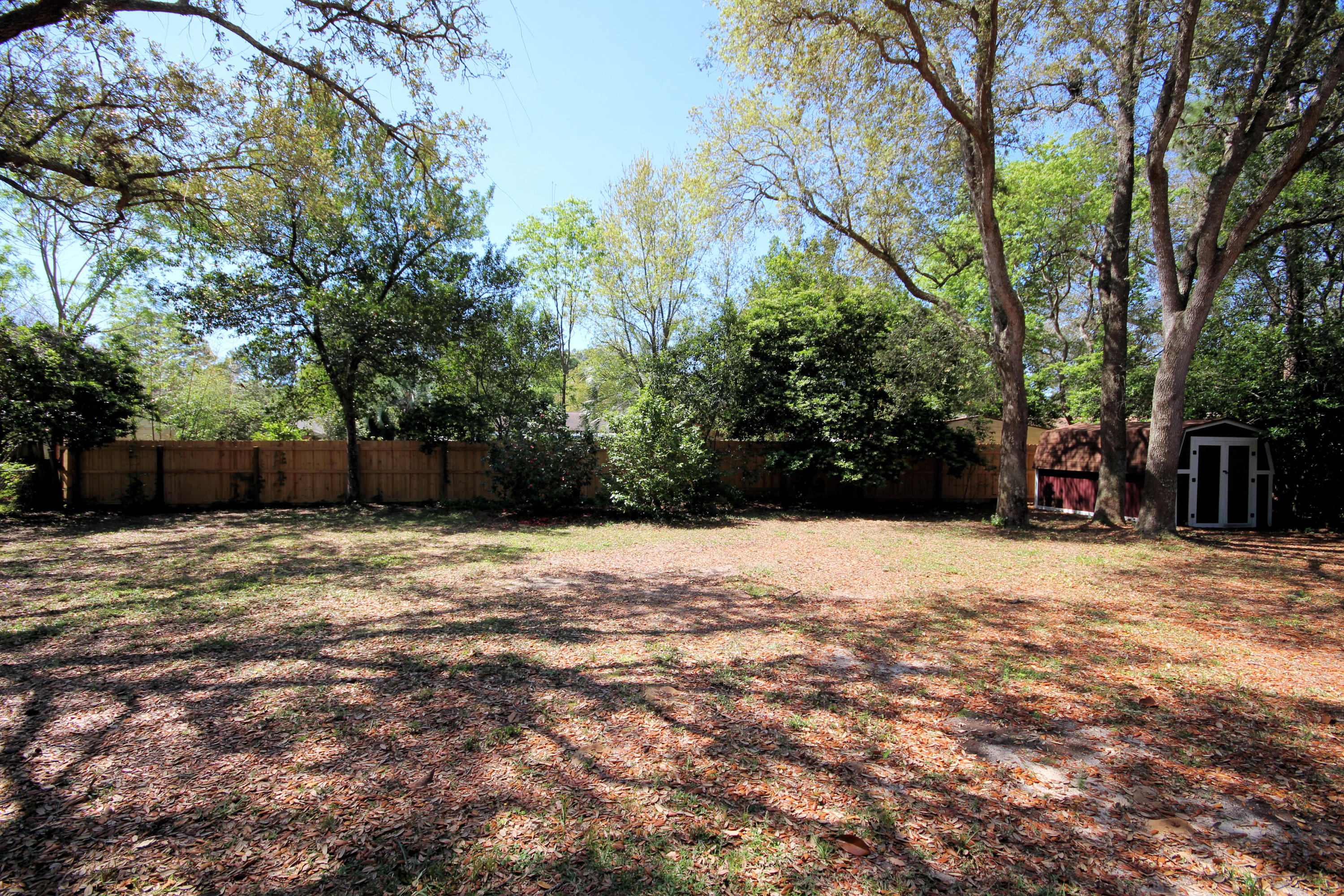 BAYOU POQUITO - Residential
