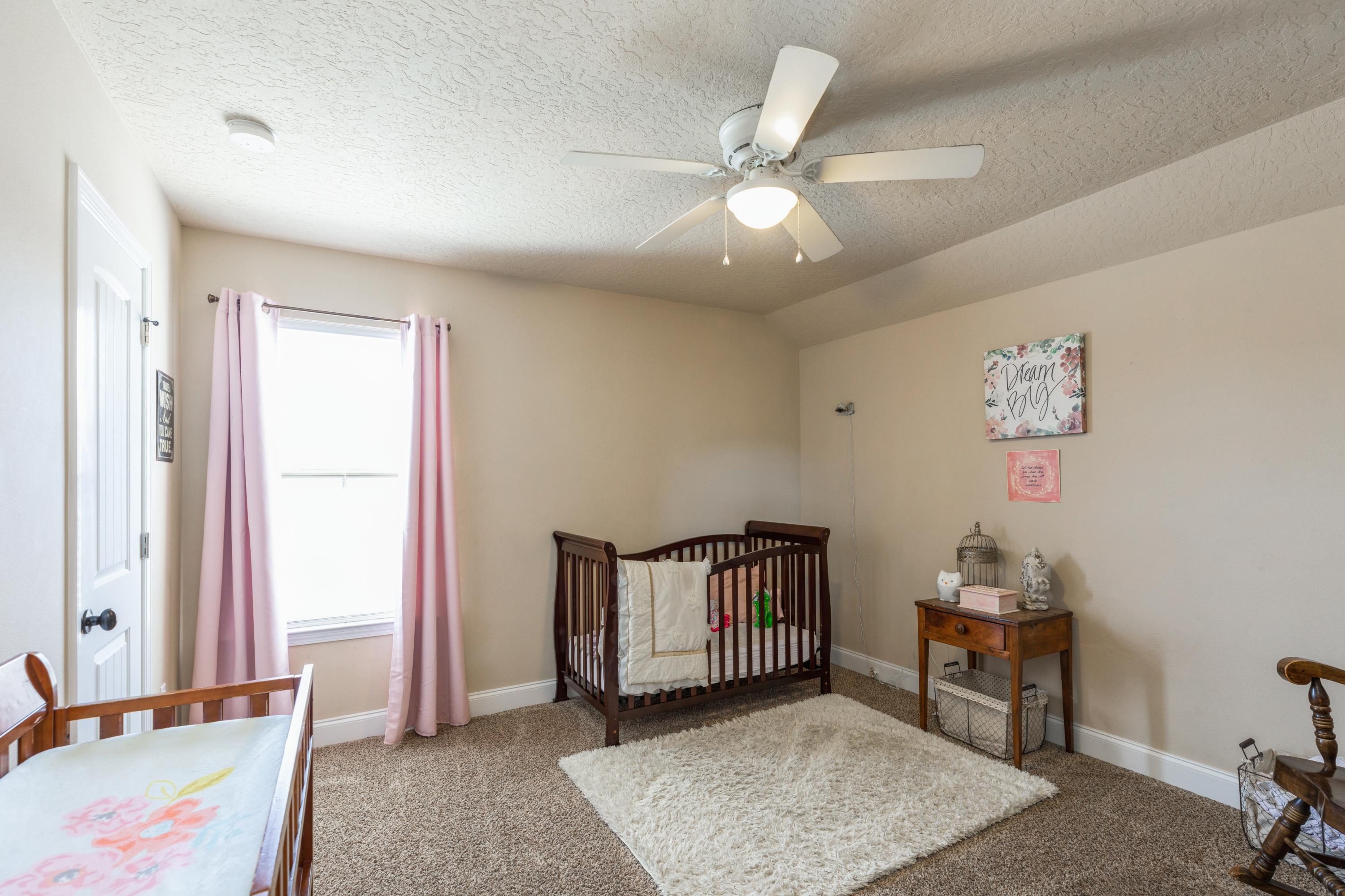 KAITLYNS PRESERVE LOT 8 - Residential