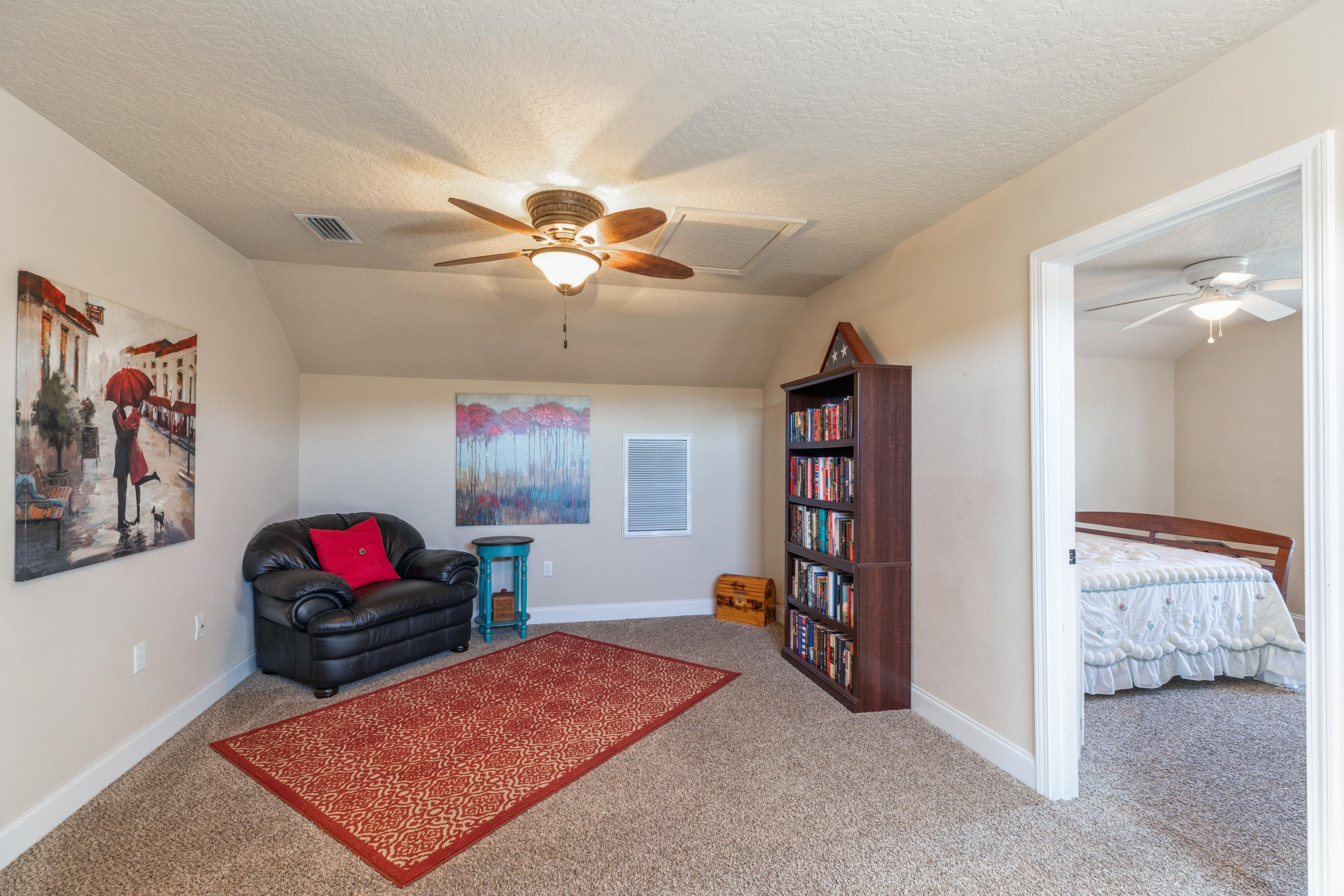 KAITLYNS PRESERVE LOT 8 - Residential