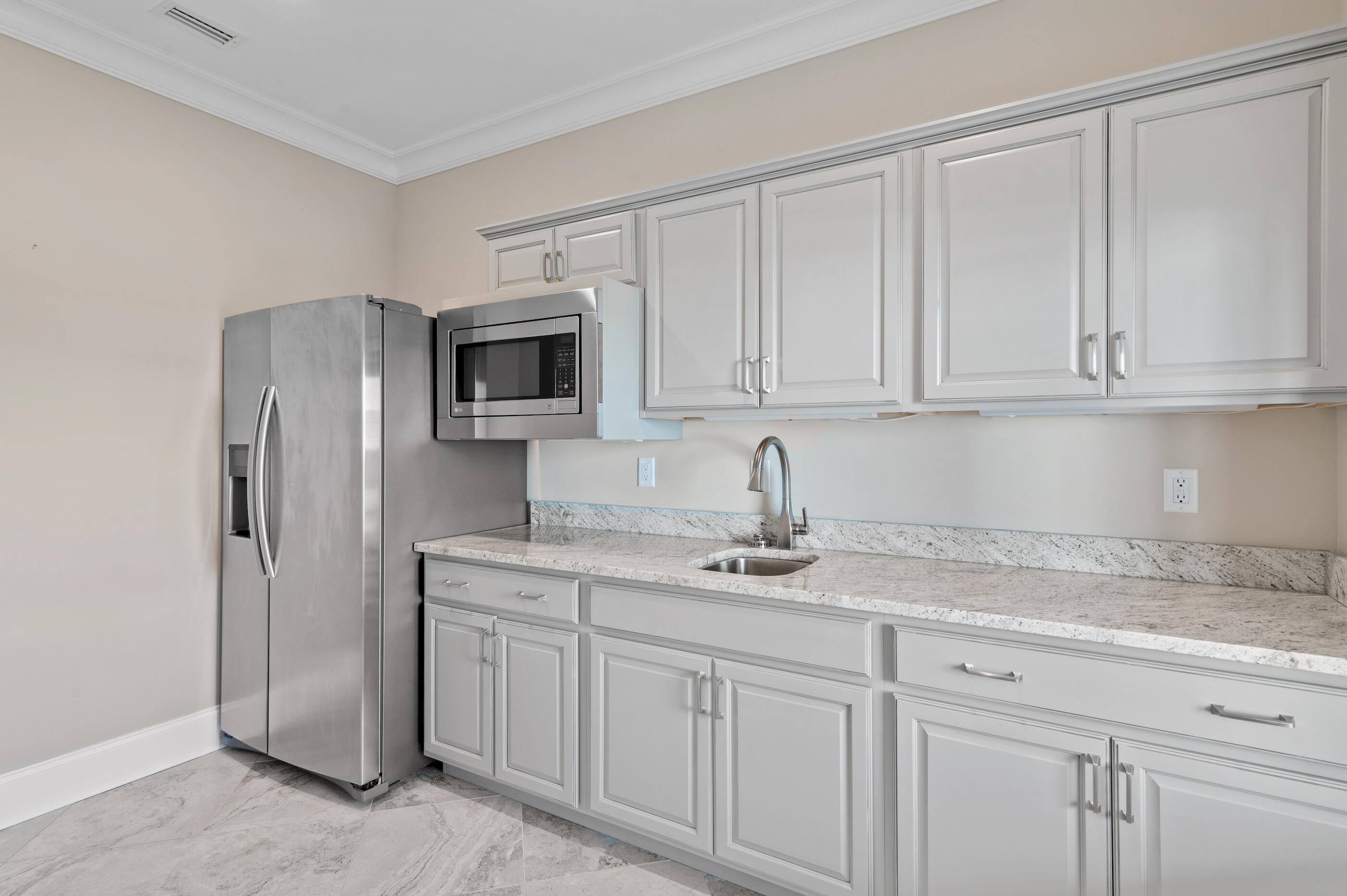 HOLIDAY ISLE - Residential