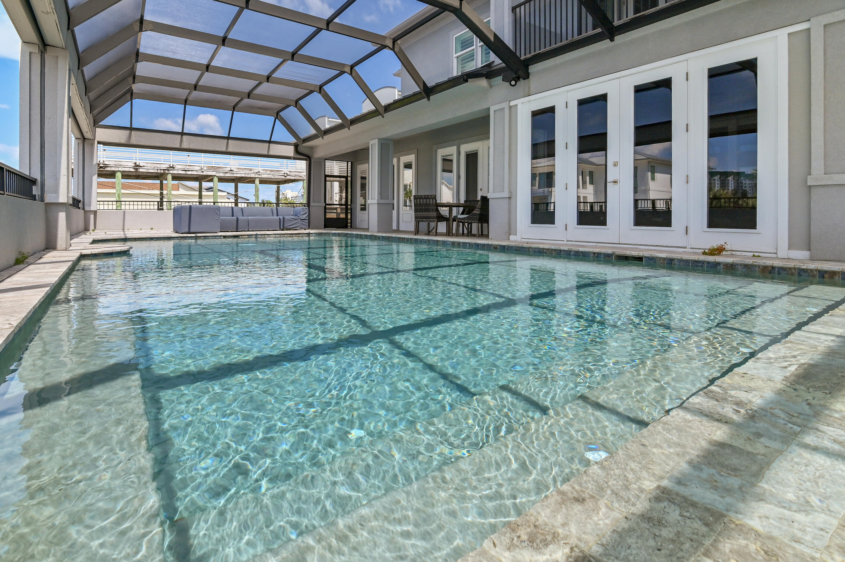 HOLIDAY ISLE - Residential