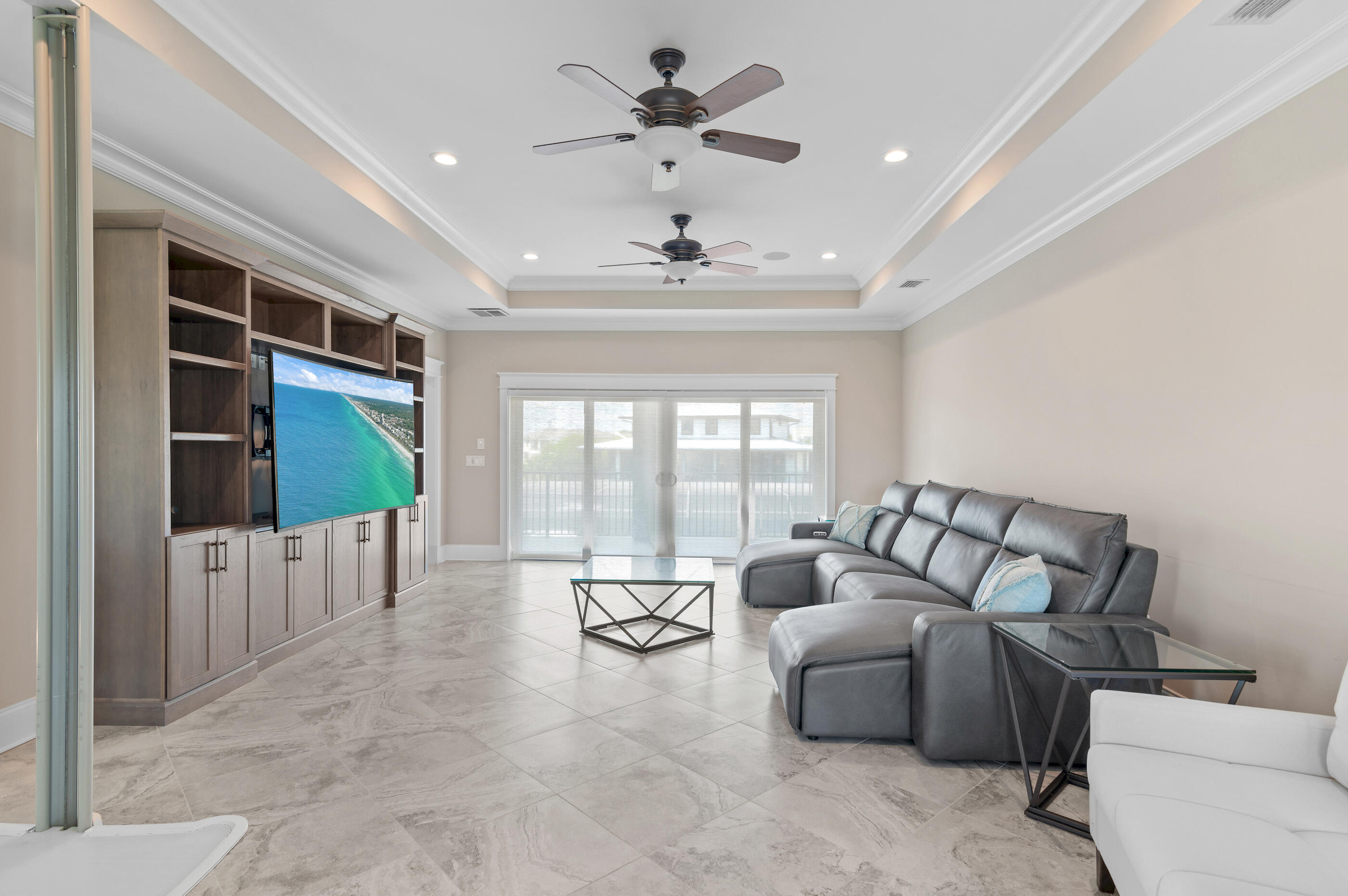 HOLIDAY ISLE - Residential