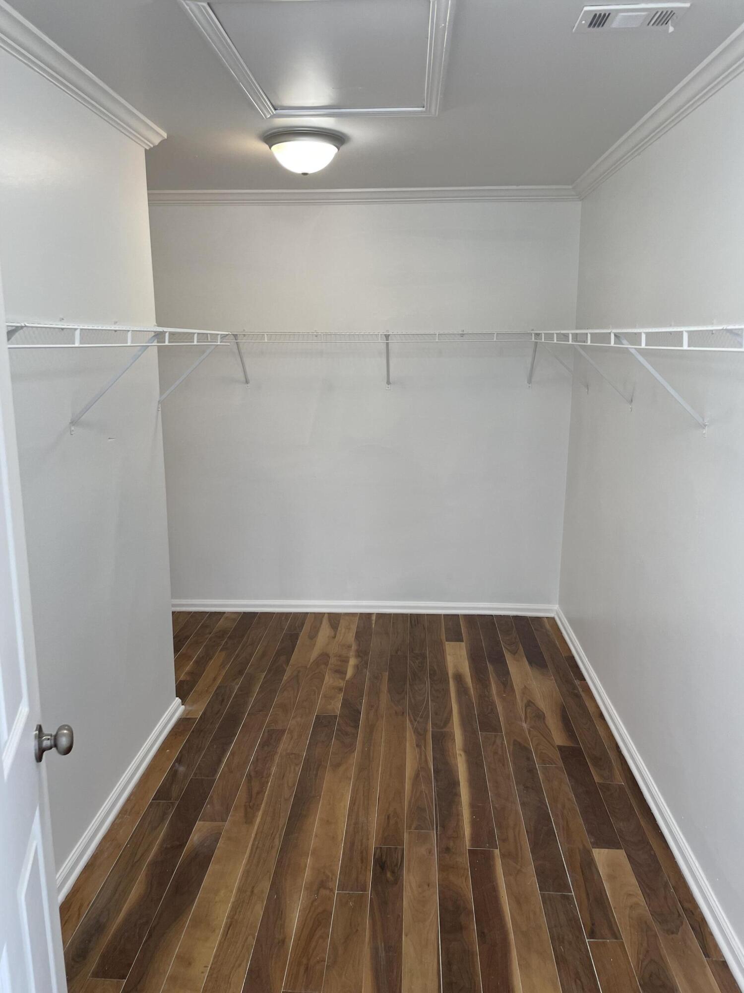 ALLIGATOR POINT UNRECD - Residential