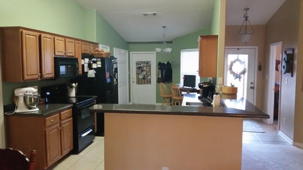 HOLLEY BY THE SEA - Residential