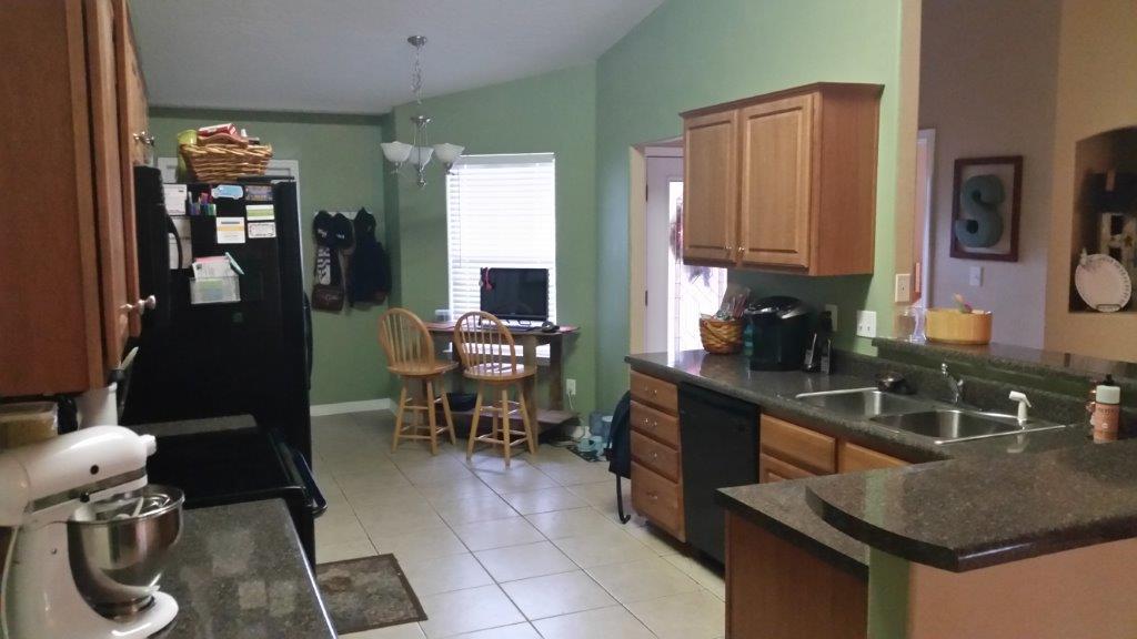 HOLLEY BY THE SEA - Residential