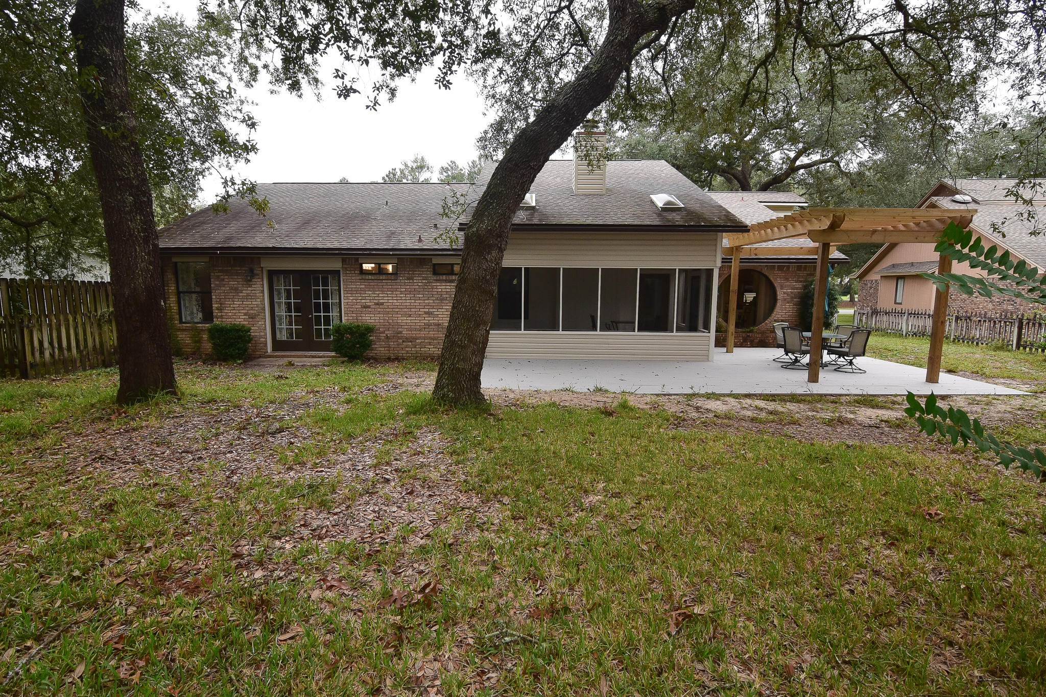 ROCKY BAYOU COUNTRY CLUB ESTATES 4 - Residential