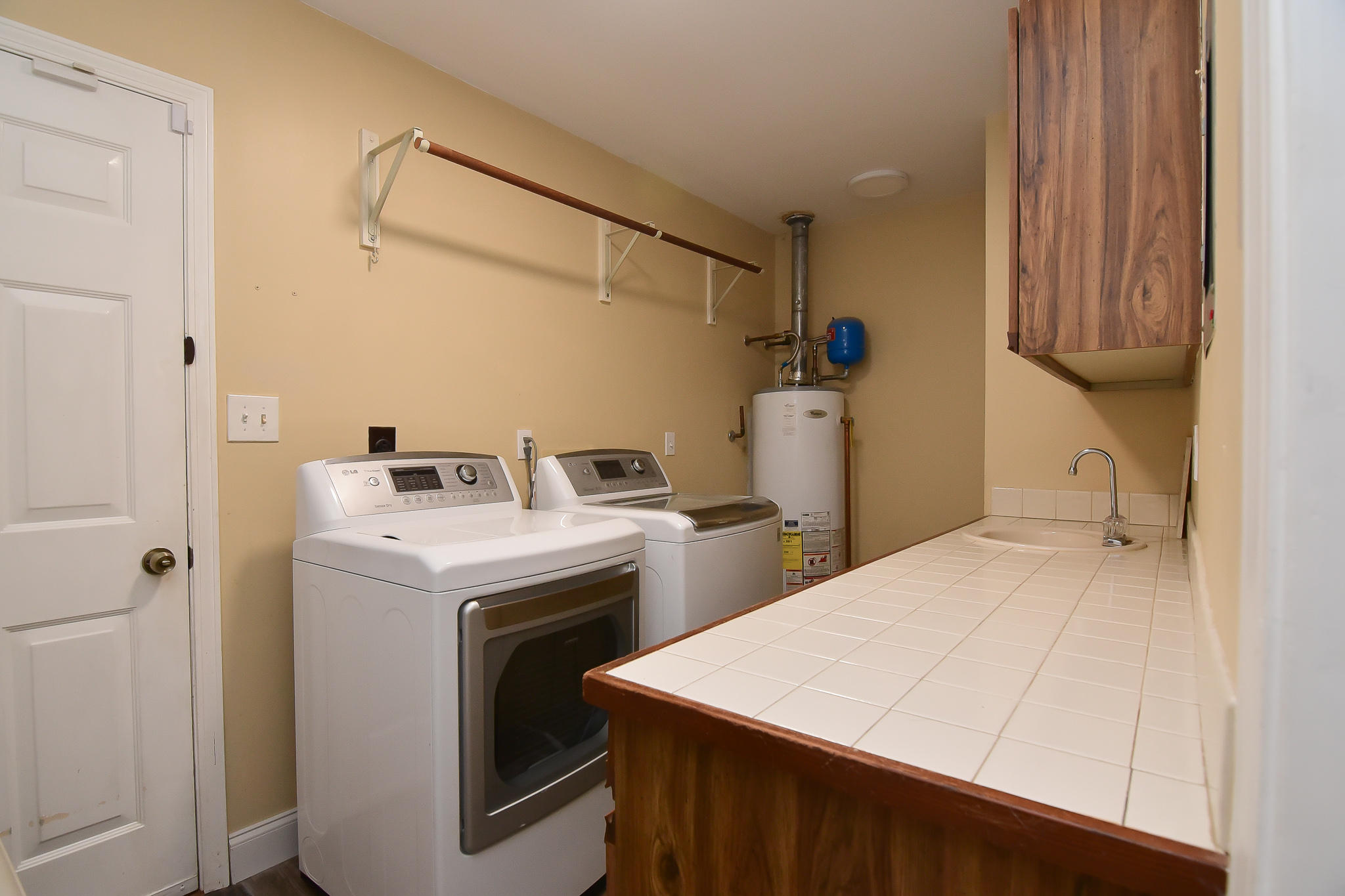 ROCKY BAYOU COUNTRY CLUB ESTATES 4 - Residential