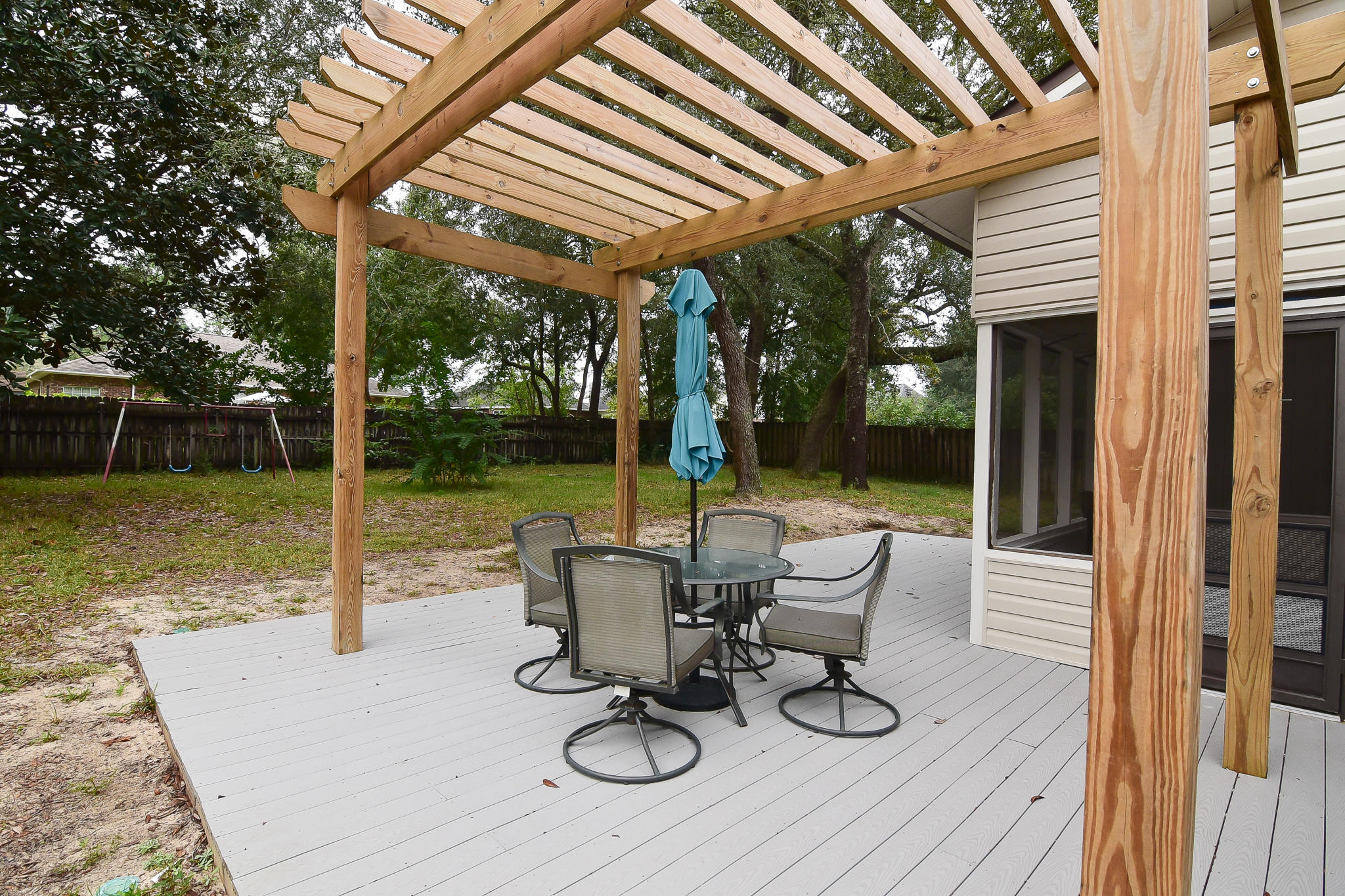 ROCKY BAYOU COUNTRY CLUB ESTATES 4 - Residential