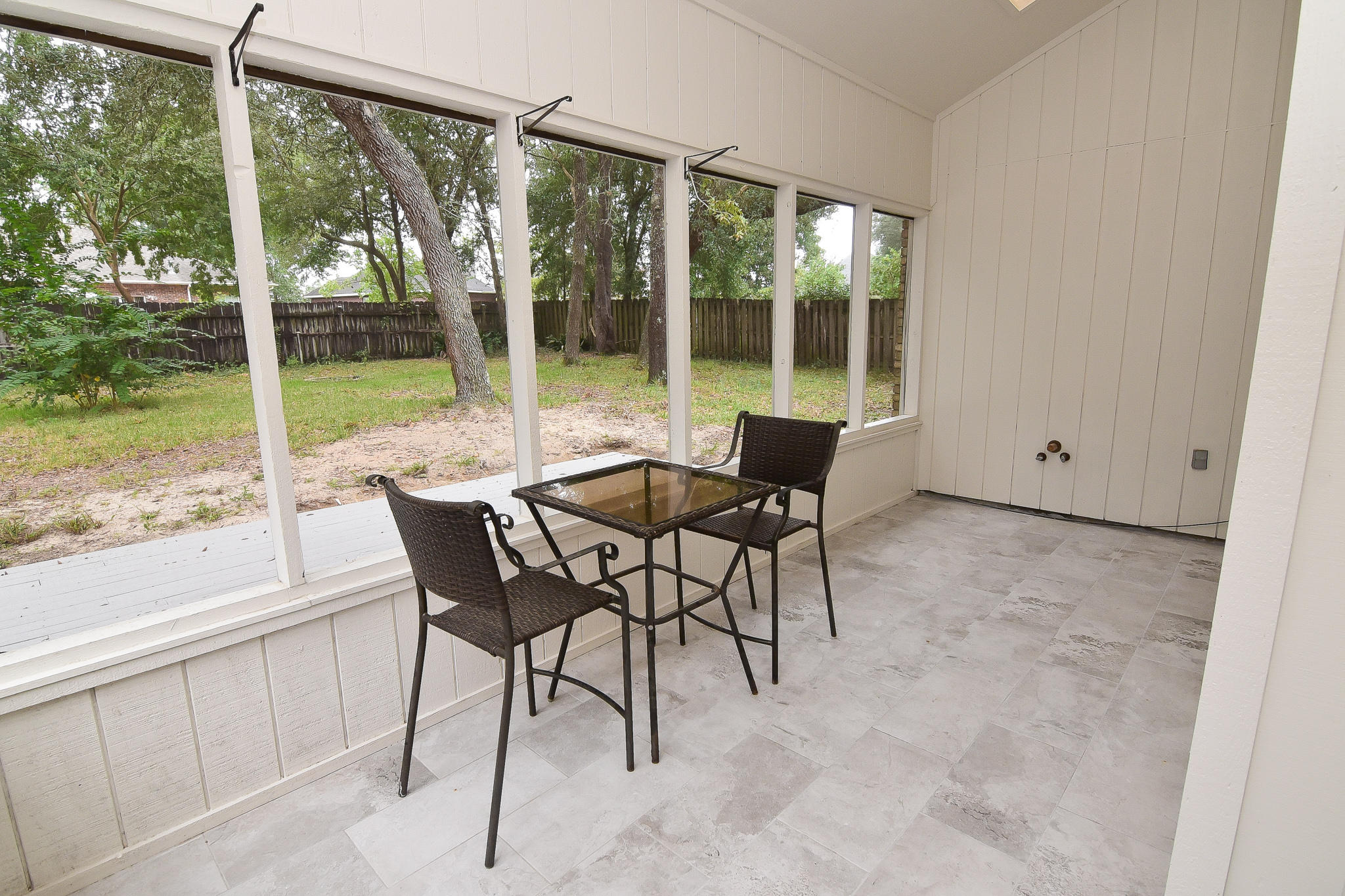 ROCKY BAYOU COUNTRY CLUB ESTATES 4 - Residential