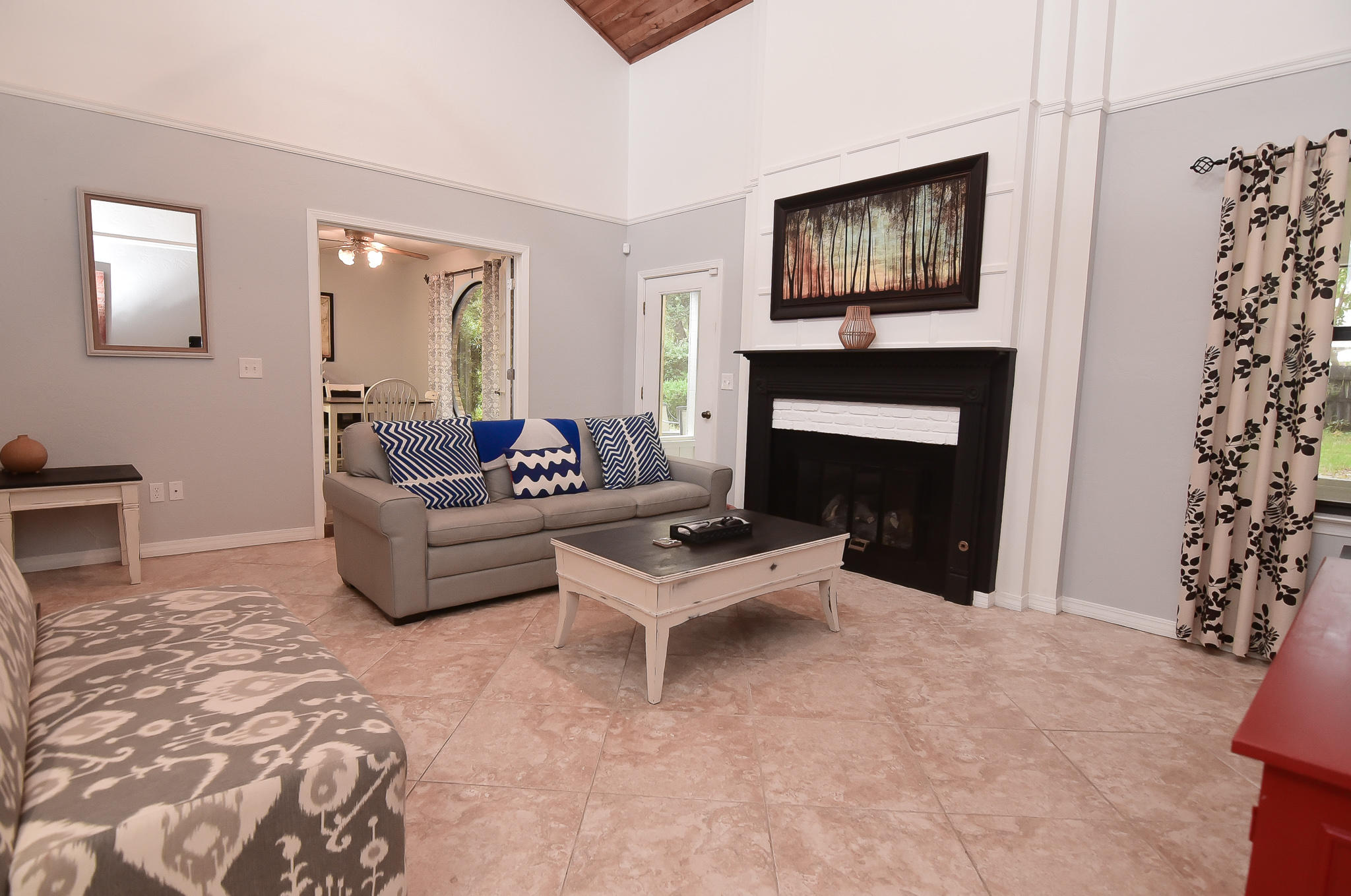 ROCKY BAYOU COUNTRY CLUB ESTATES 4 - Residential