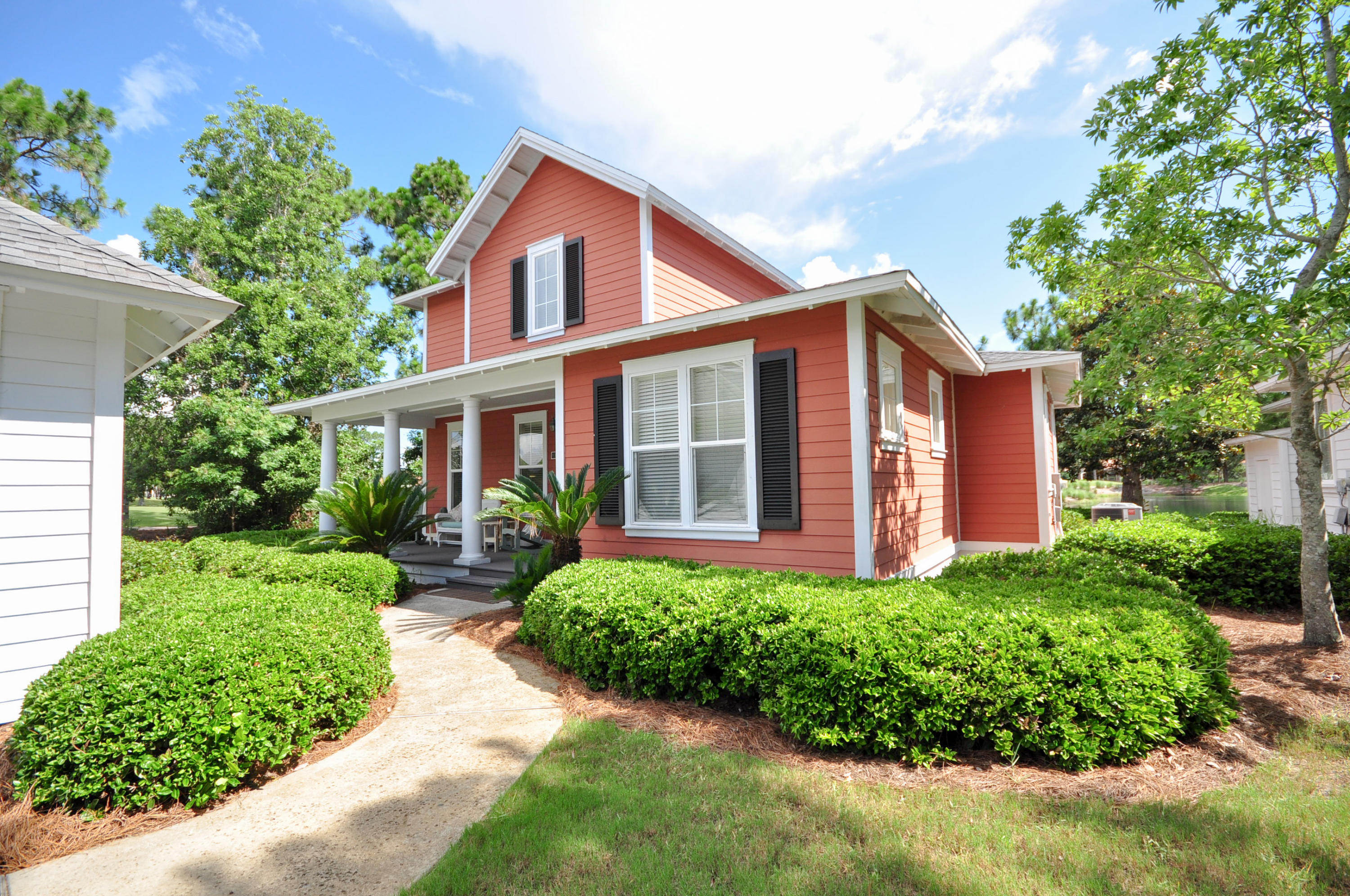 LAUREL GROVE - Residential