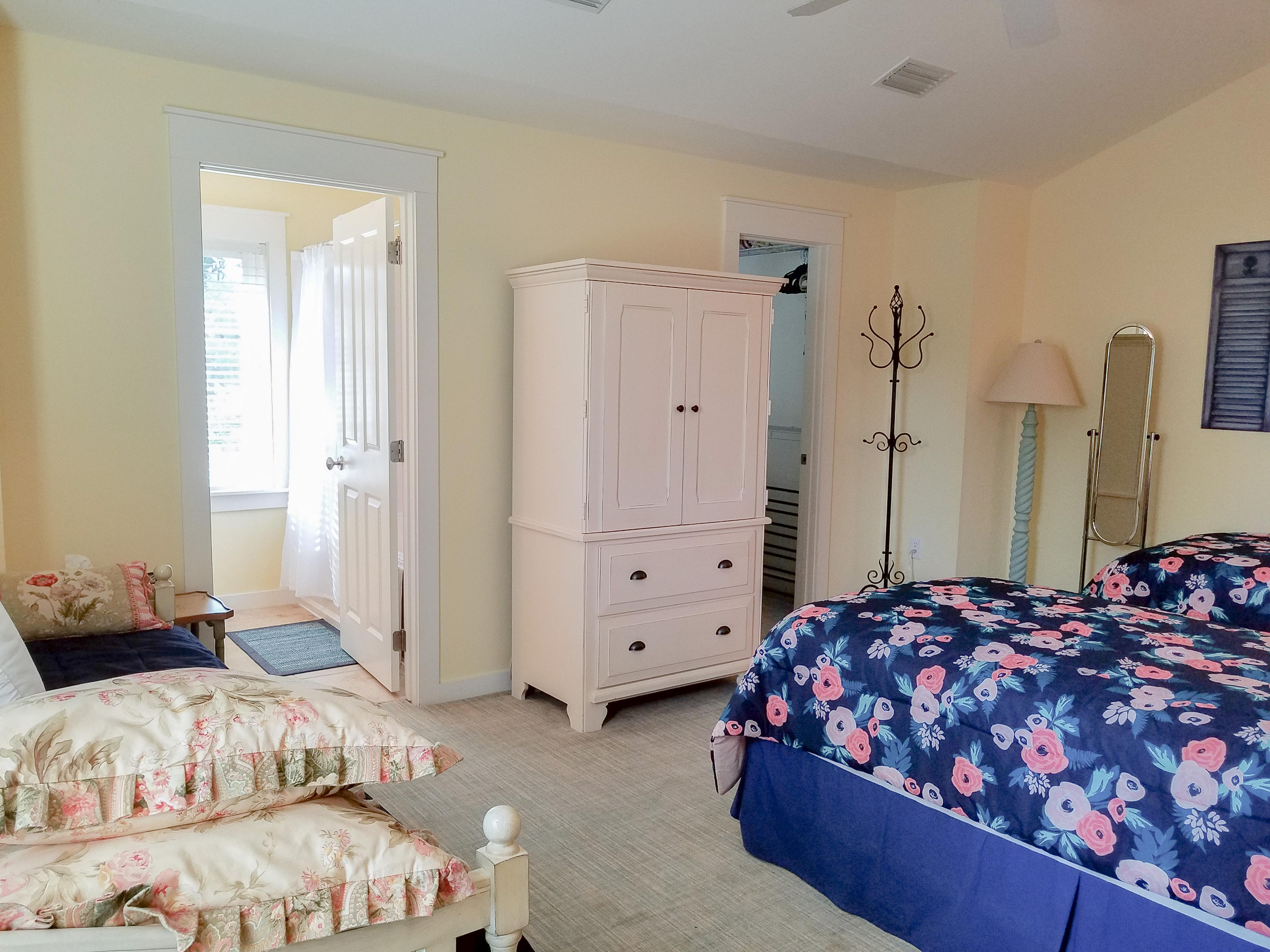 LAUREL GROVE - Residential