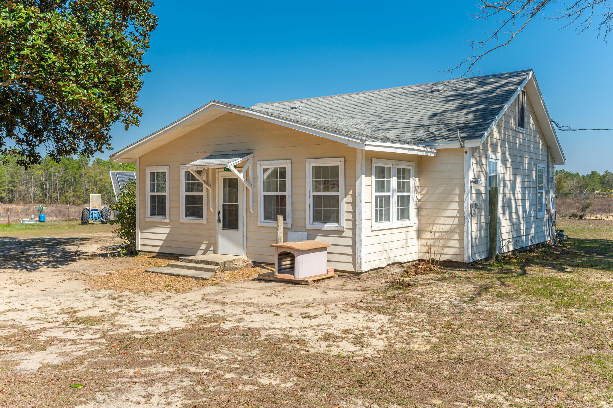 METES & BOUNDS - Residential Lease