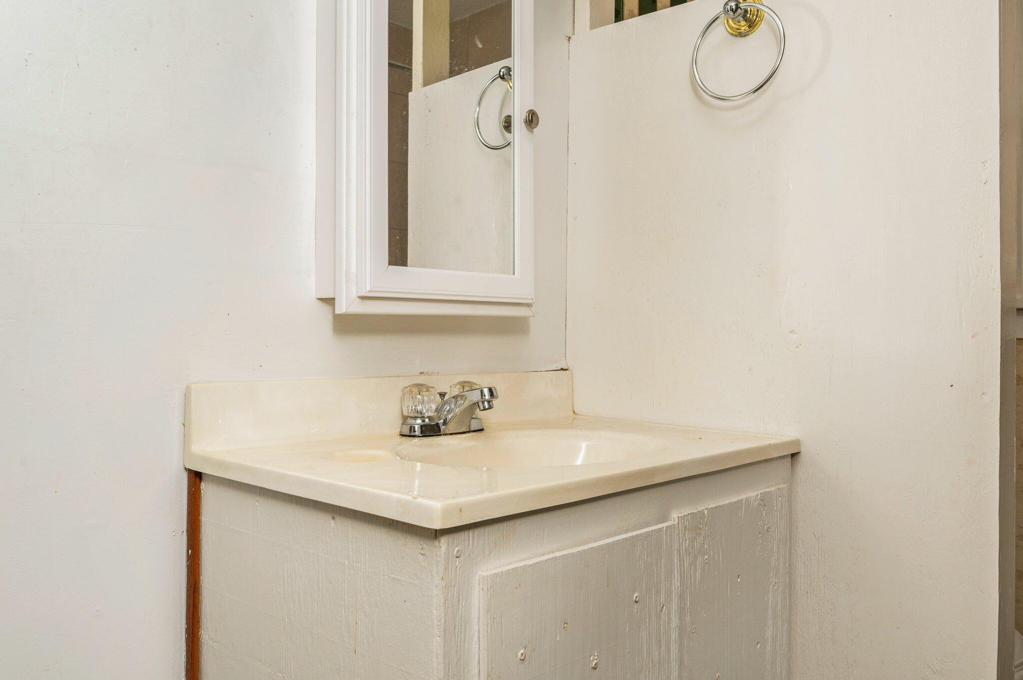 METES & BOUNDS - Residential Lease