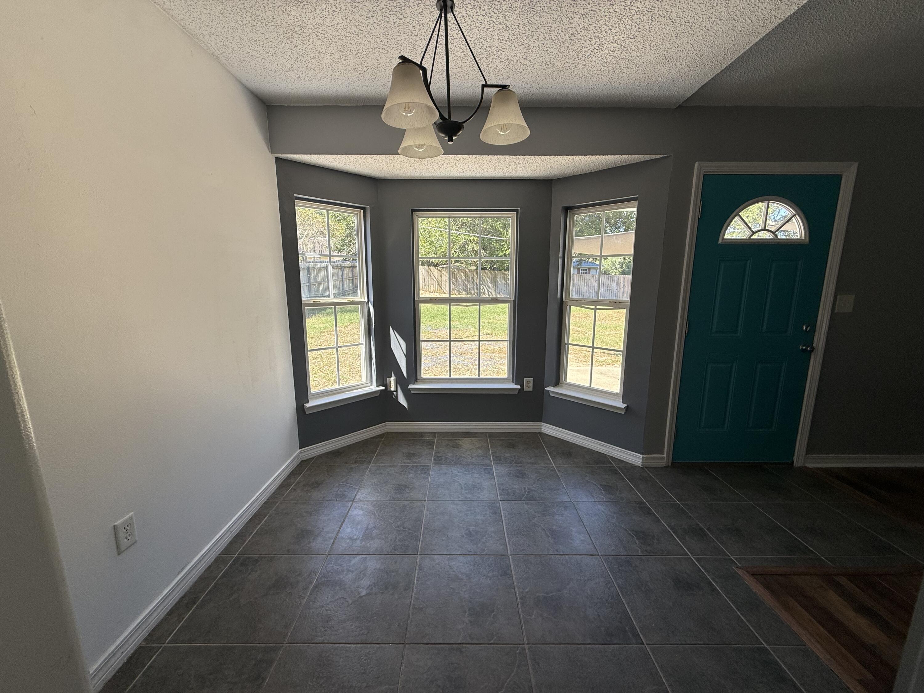 WINDING CREEK EST PH IV LOT 7 BLK B - Residential