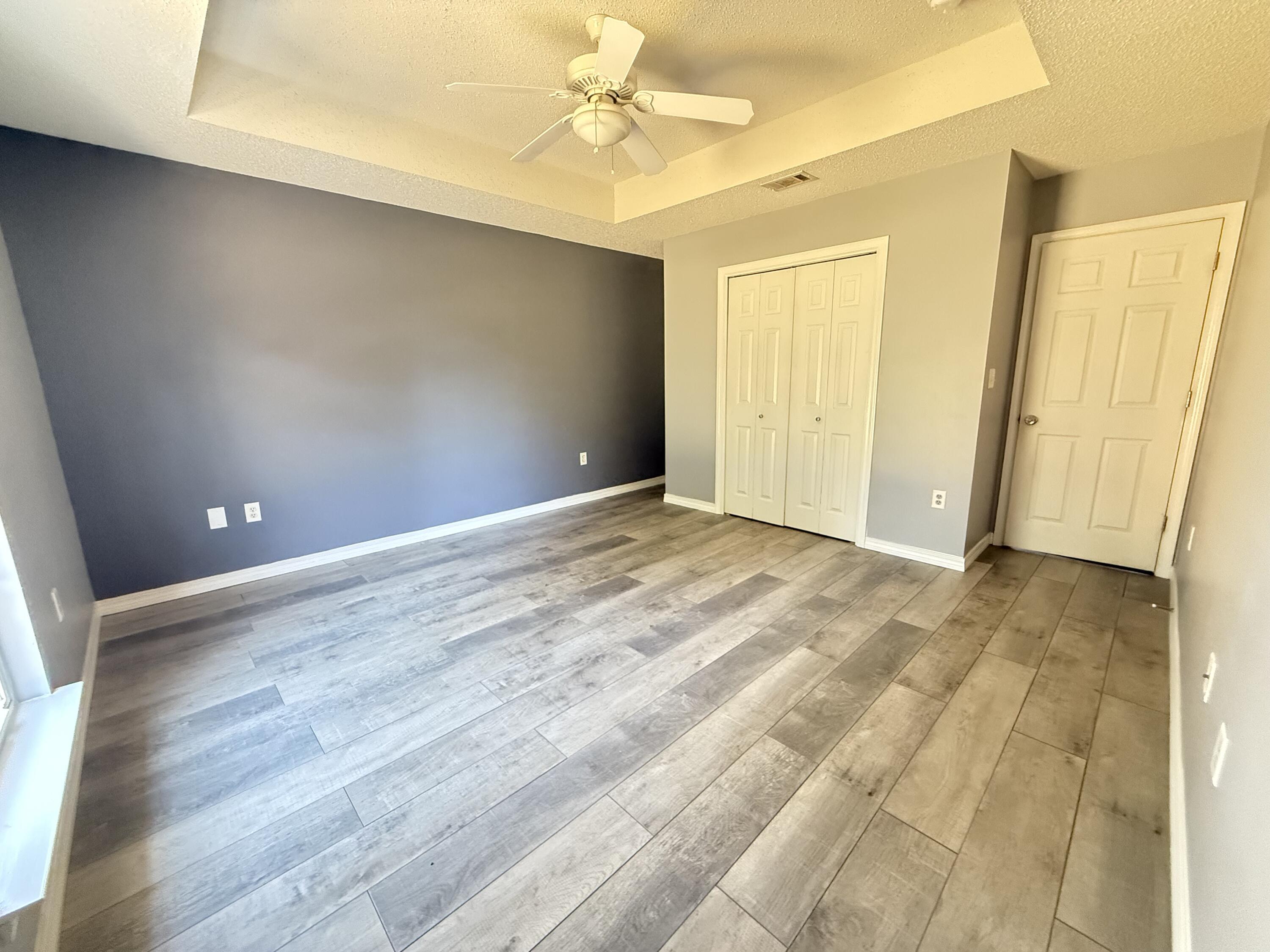 WINDING CREEK EST PH IV LOT 7 BLK B - Residential