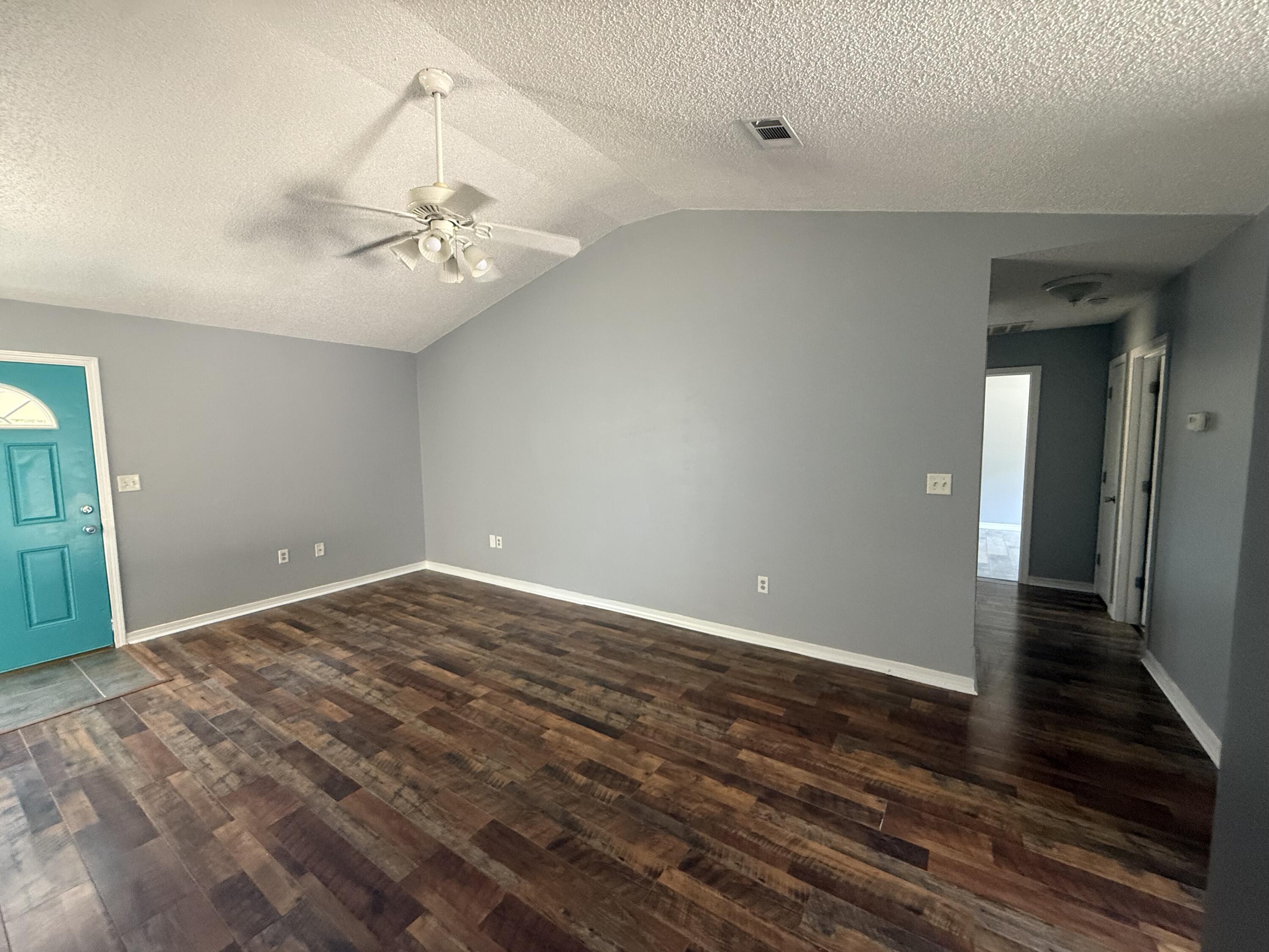 WINDING CREEK EST PH IV LOT 7 BLK B - Residential