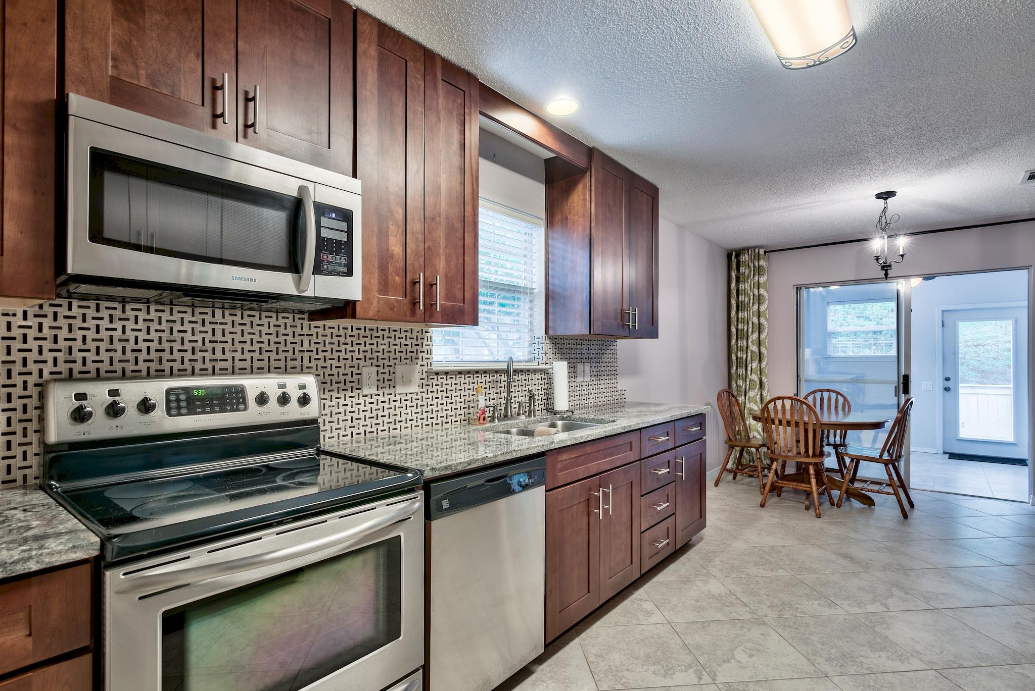 MAGNOLIA CREEK PHASE 1 - Residential