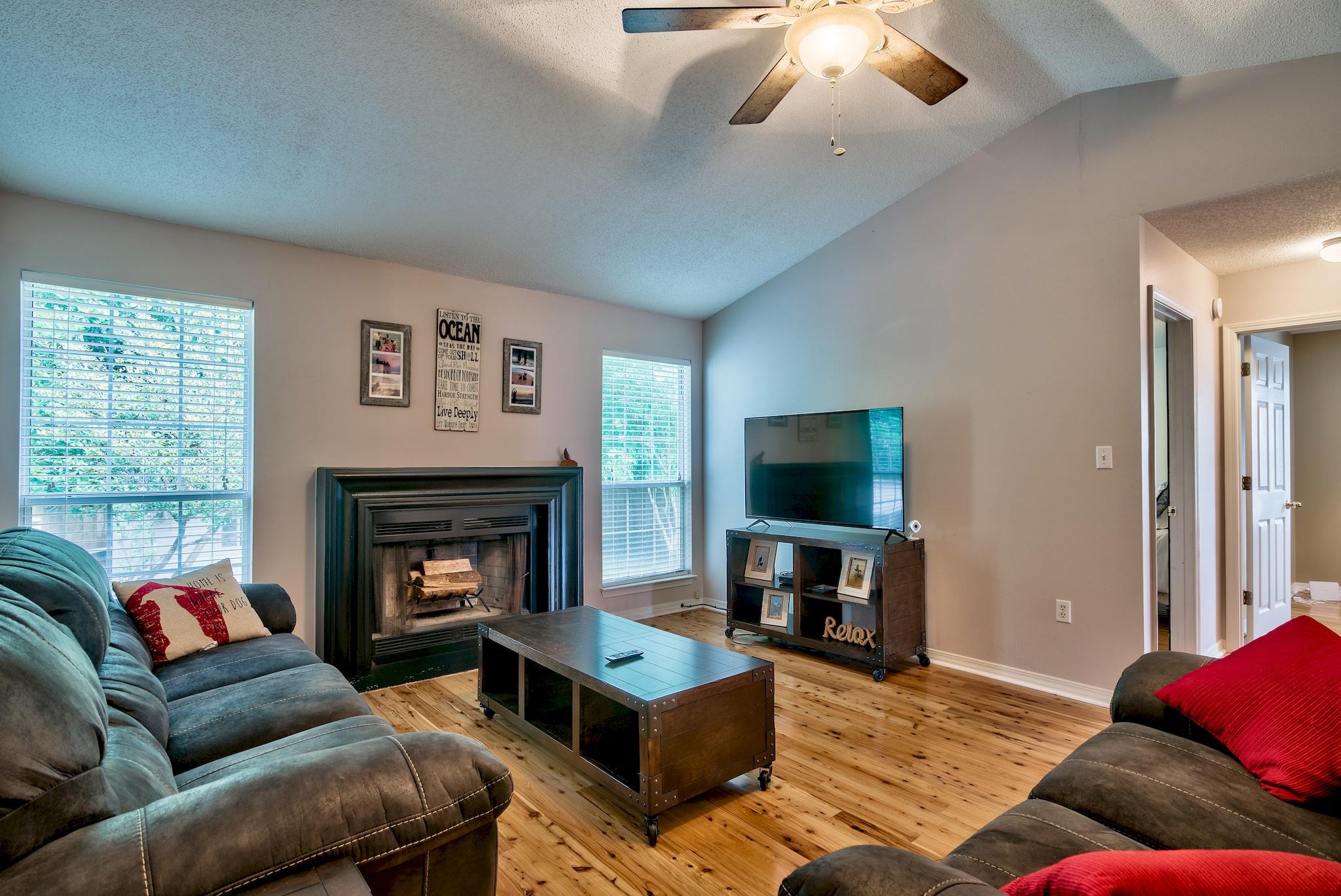 MAGNOLIA CREEK PHASE 1 - Residential