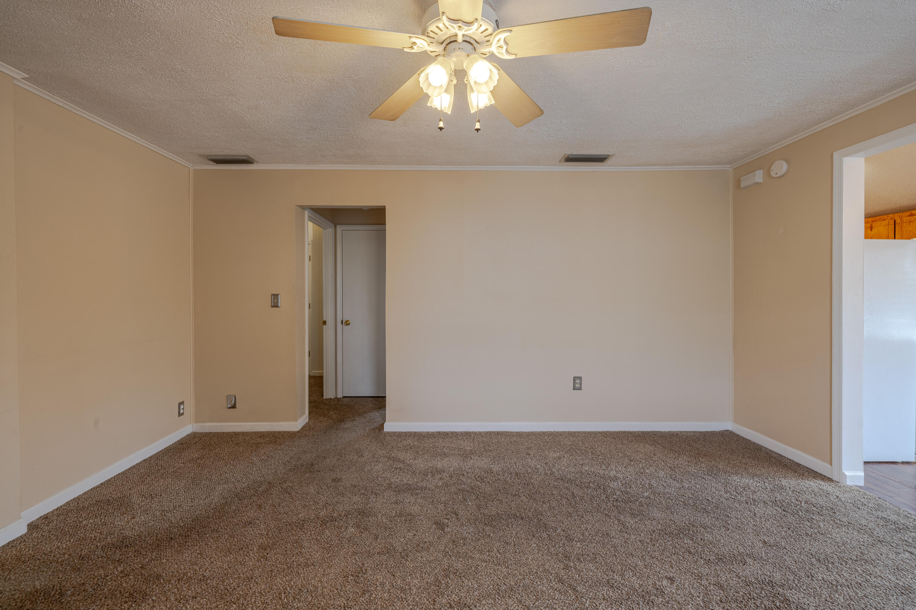 LAGUNA BEACH AMENDED - Residential